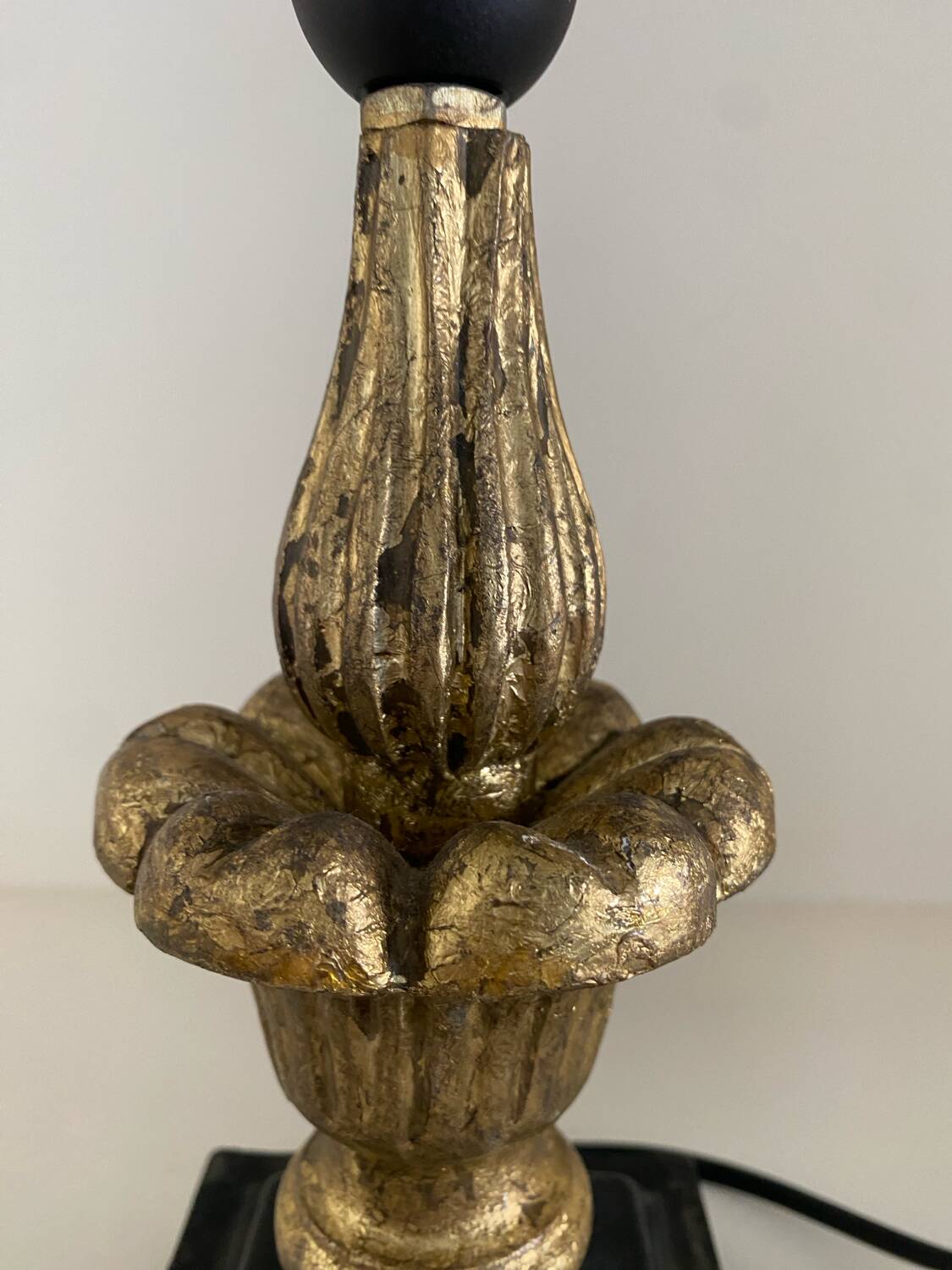 Trianon lamp by Mis en demeure