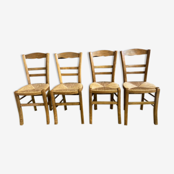 4 chaises paillées ambiance campagne