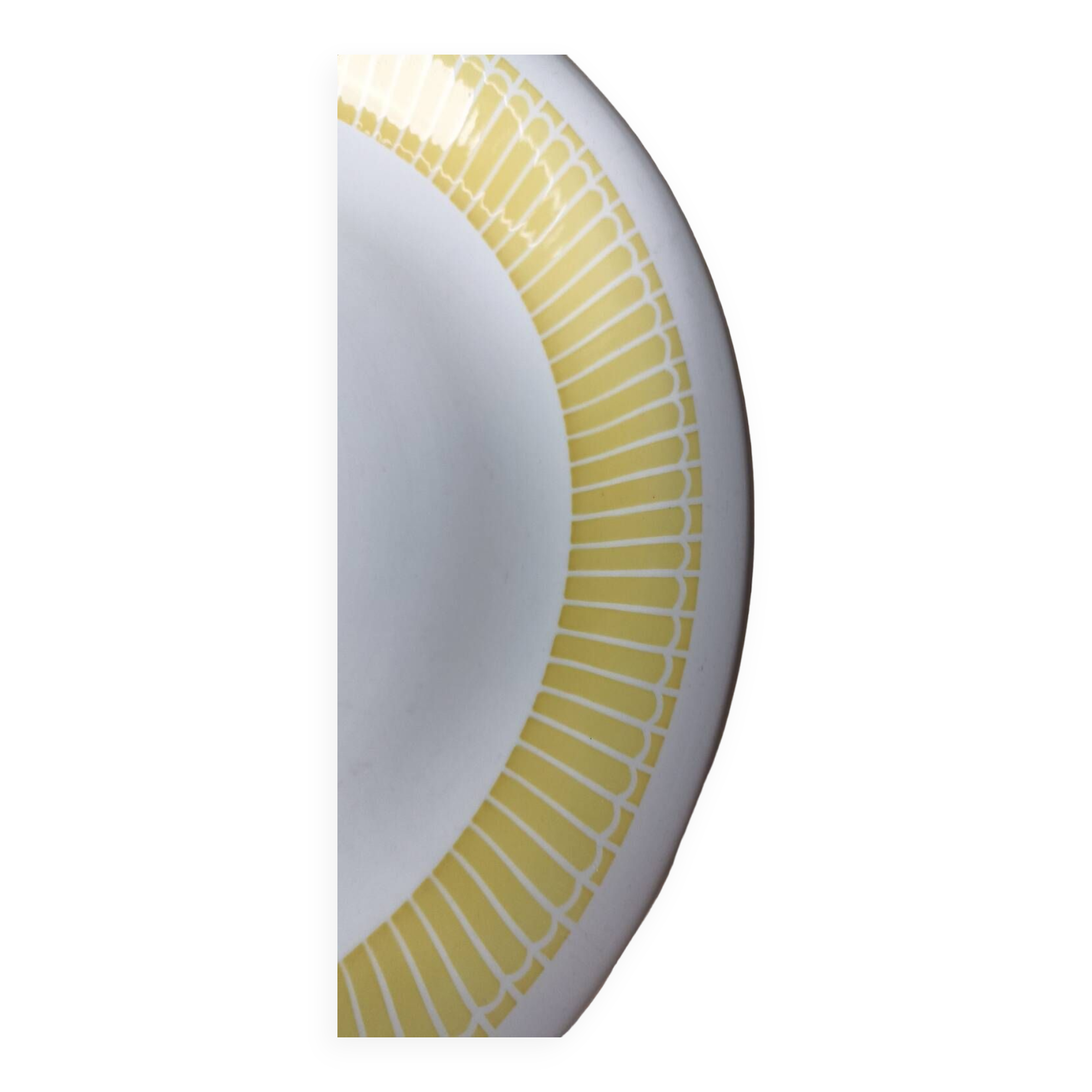 Yellow and white Fenal Badonviller dishes from the 1920s