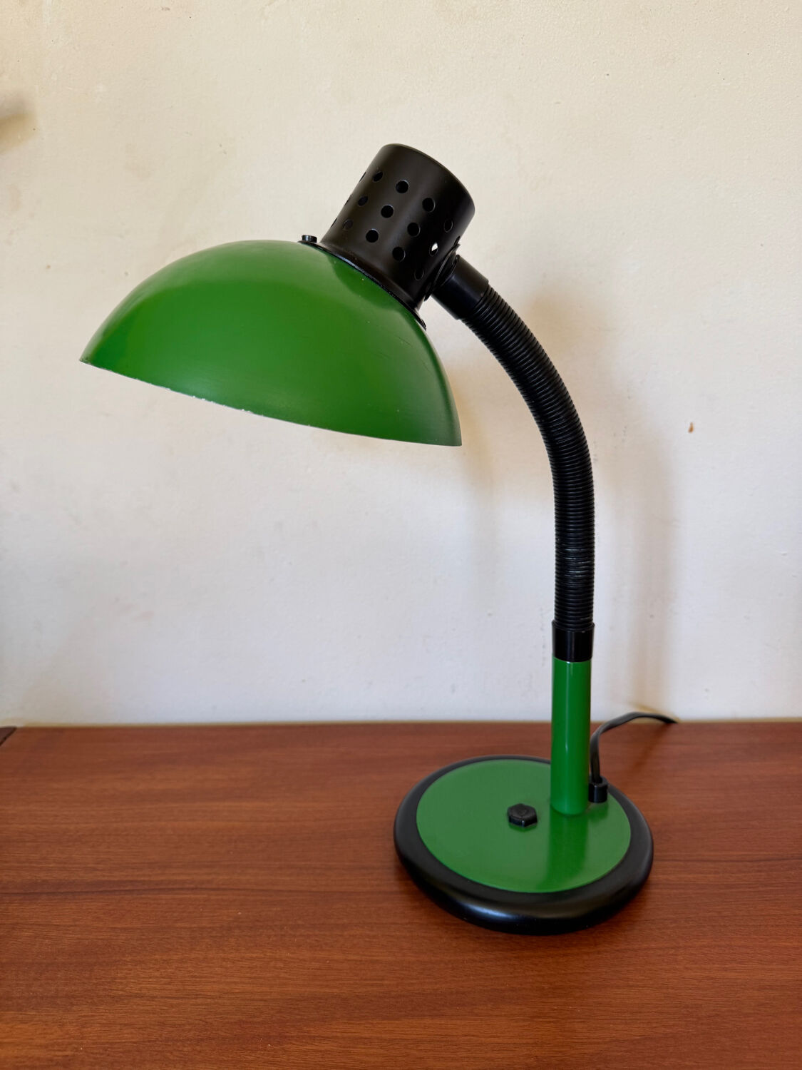Green Aluminor articulated desk lamp from the 70s