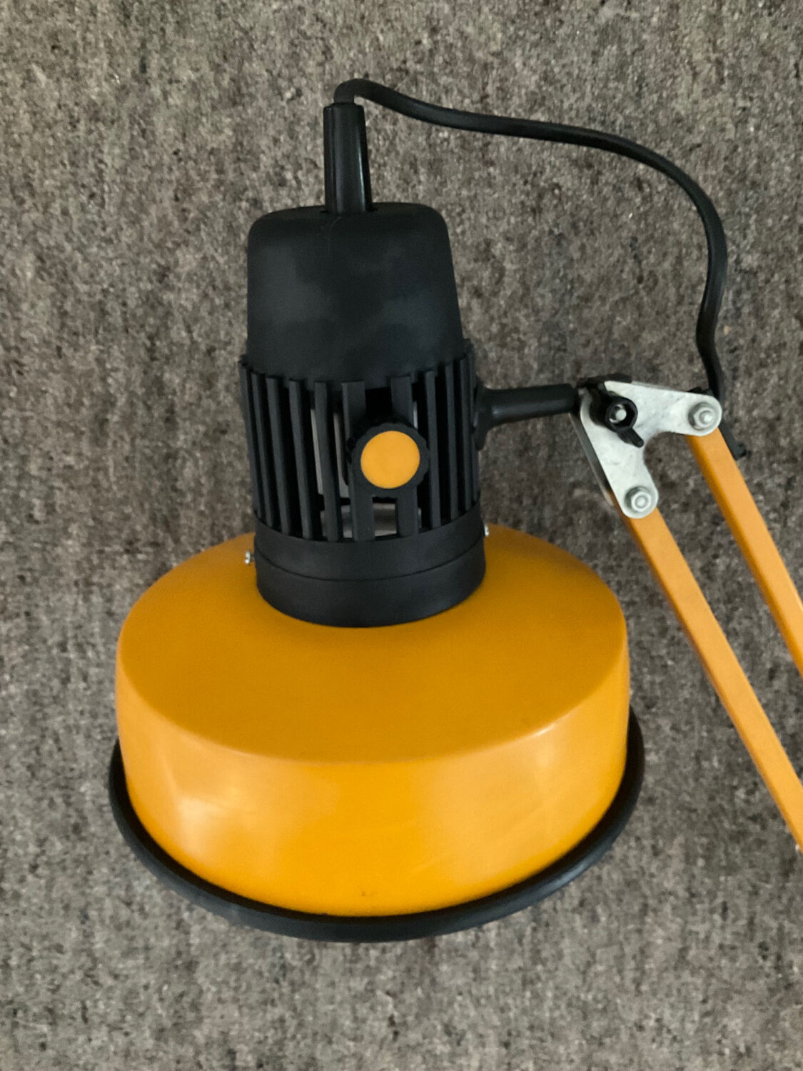 Articulated workshop lamp 70-80s