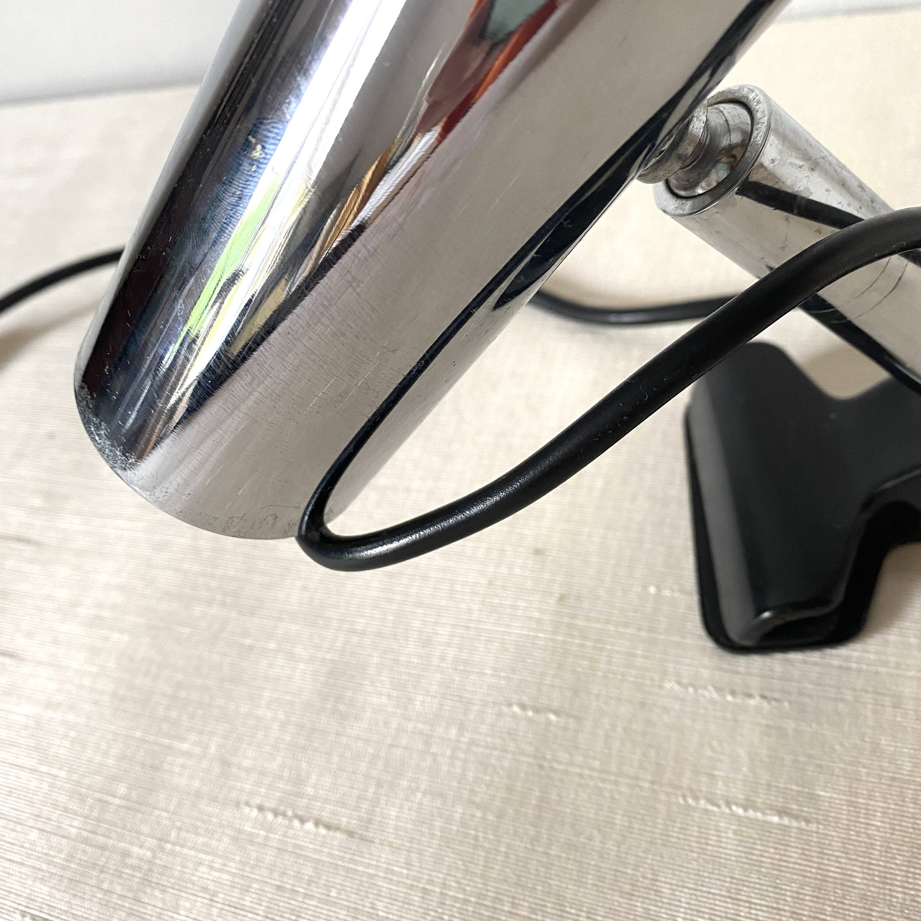 Adjustable chrome vintage clamp spotlight