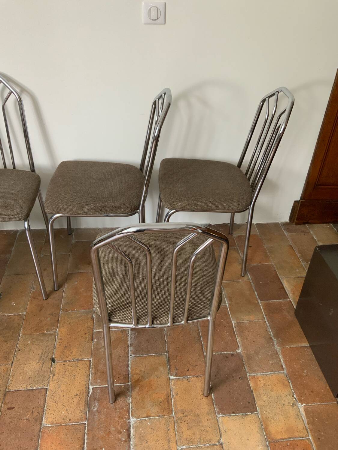 6 chrome metal chairs