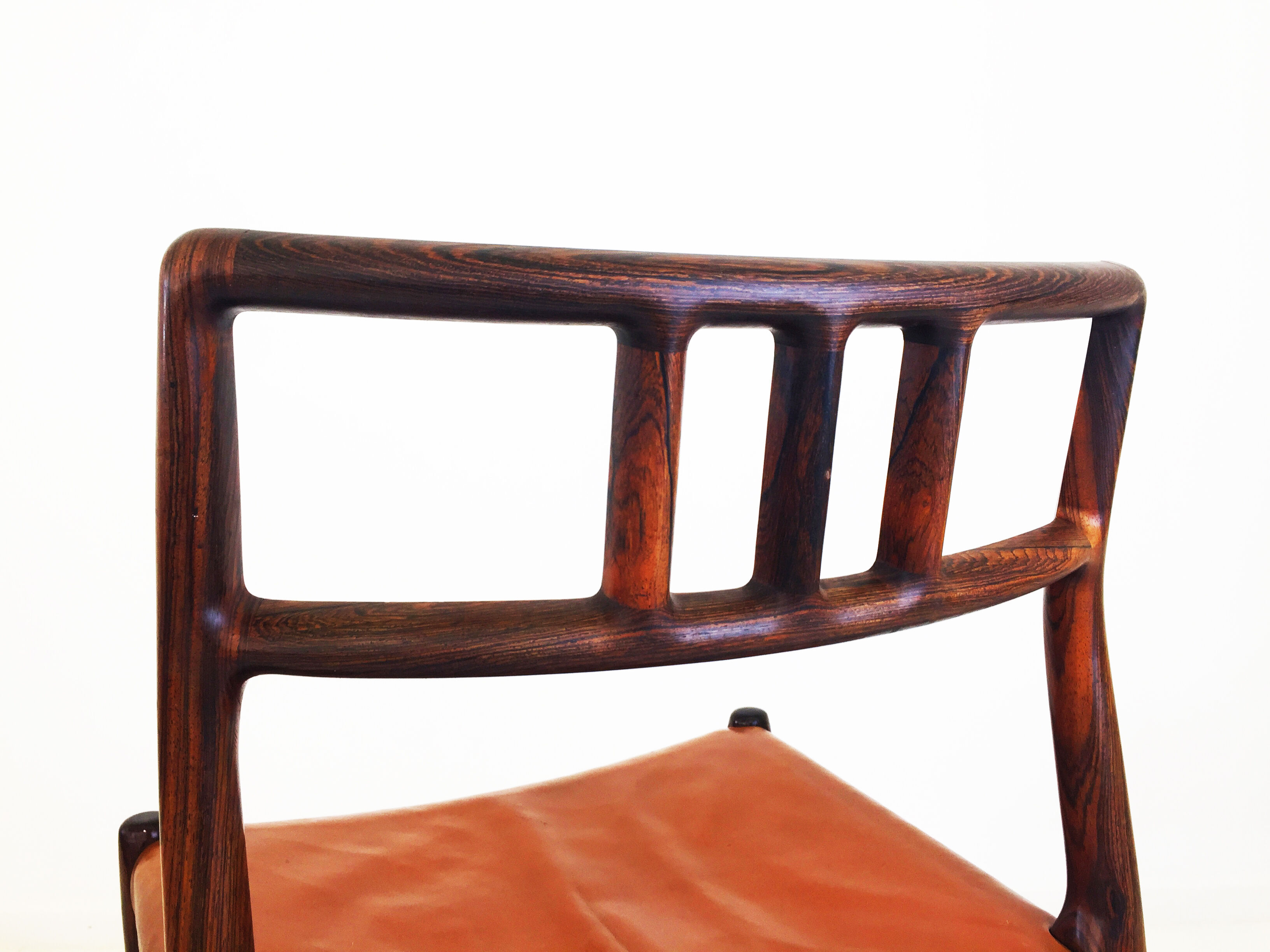 Niels Otto Moller model 79  rosewood dinning chairs