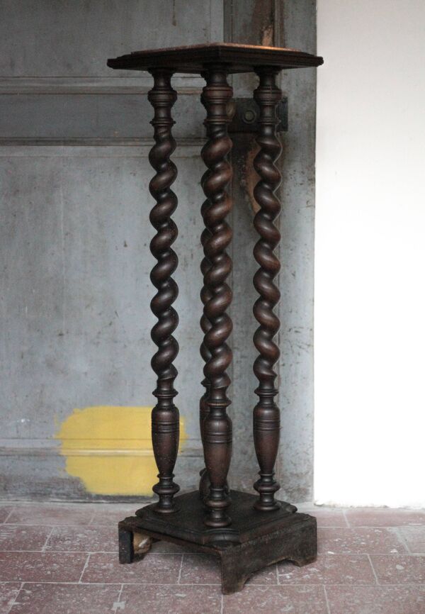 Sellette bois et marbre vintage, guéridon bois tourné Louis XIII