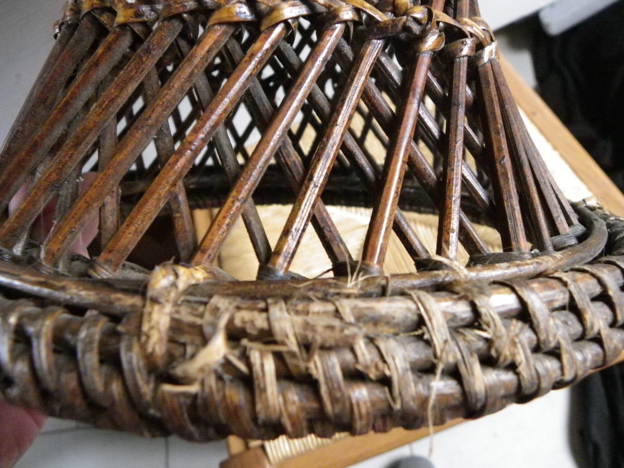 Rattan stool tamtam vintage