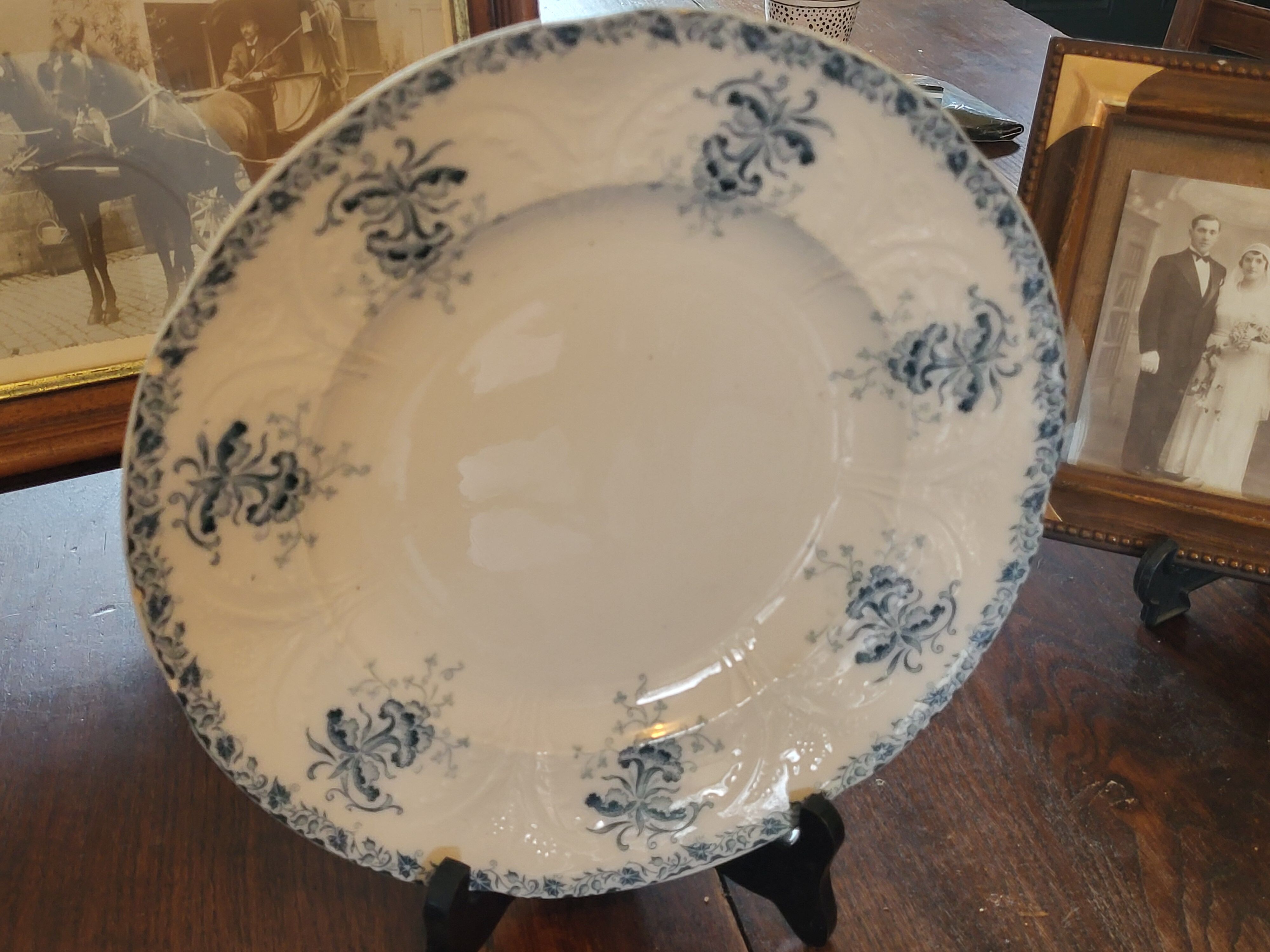 Old earthenware plate – Saint-Amand & Hamage (Nord)