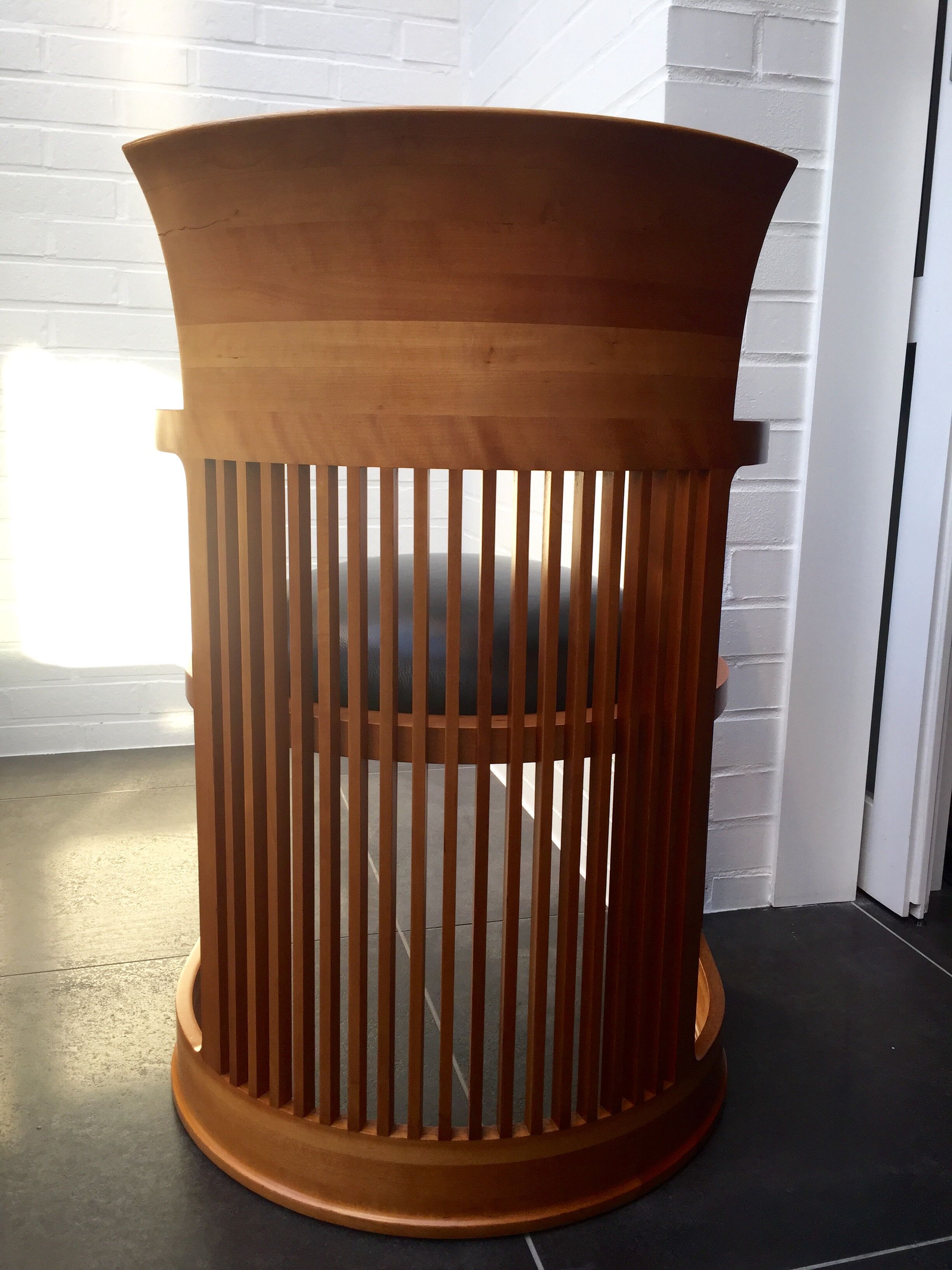 Pair of chairs 606 Barrel of Frank Lloyd Wright, edited by Cassina