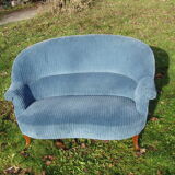 Vintage blue sofa 2 seats in velvet