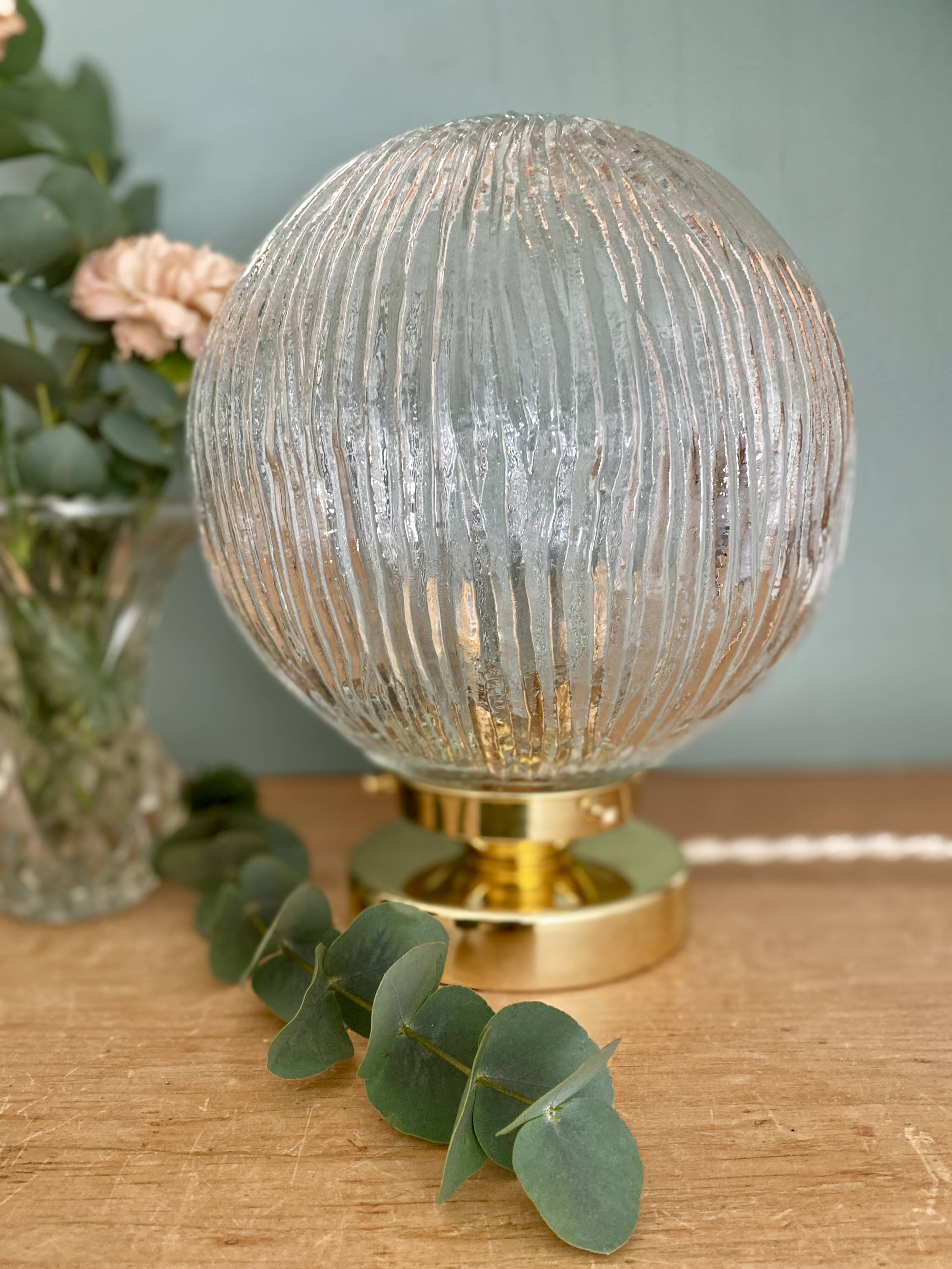 Vintage globe table lamp in ribbed glass