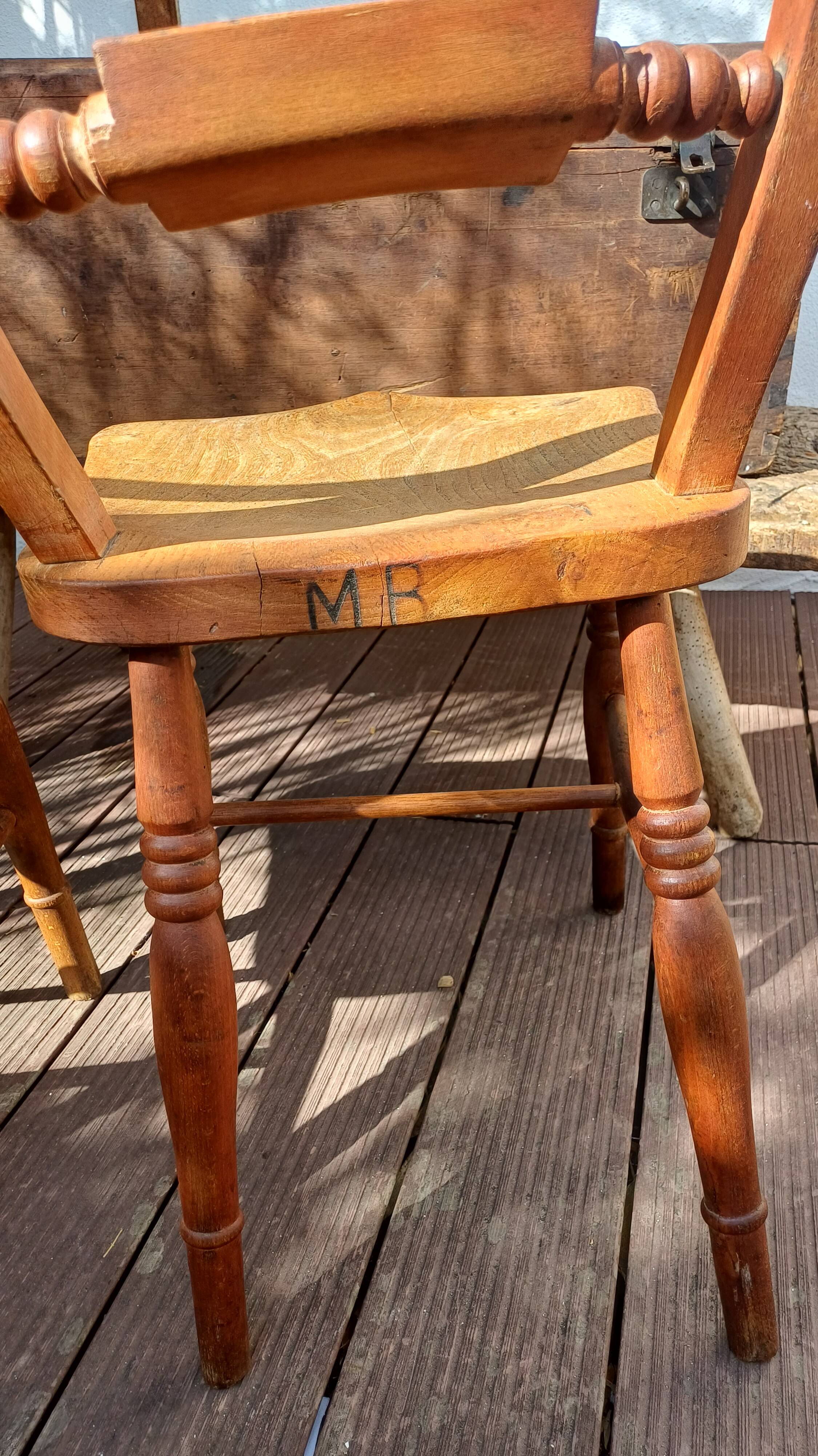 Chaises en bois anglaise circa 19ème