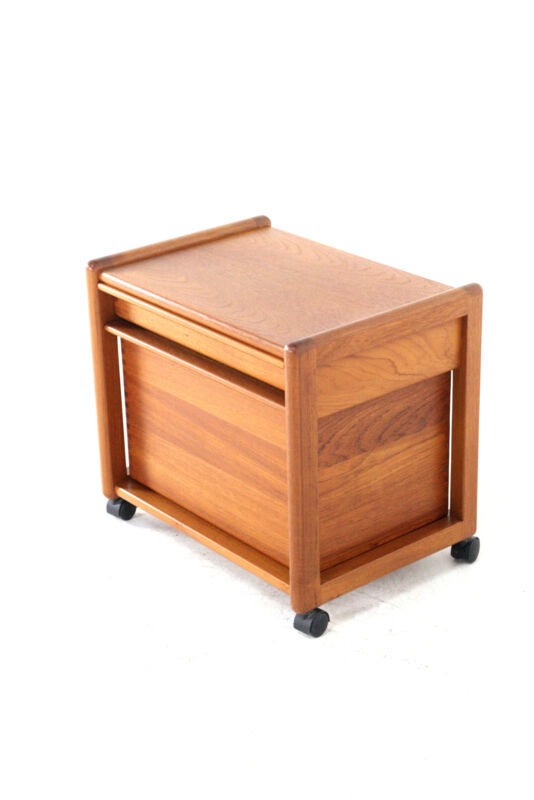 Table d'appoint Aksel Kjersgaard chariot n° 709 - design danois