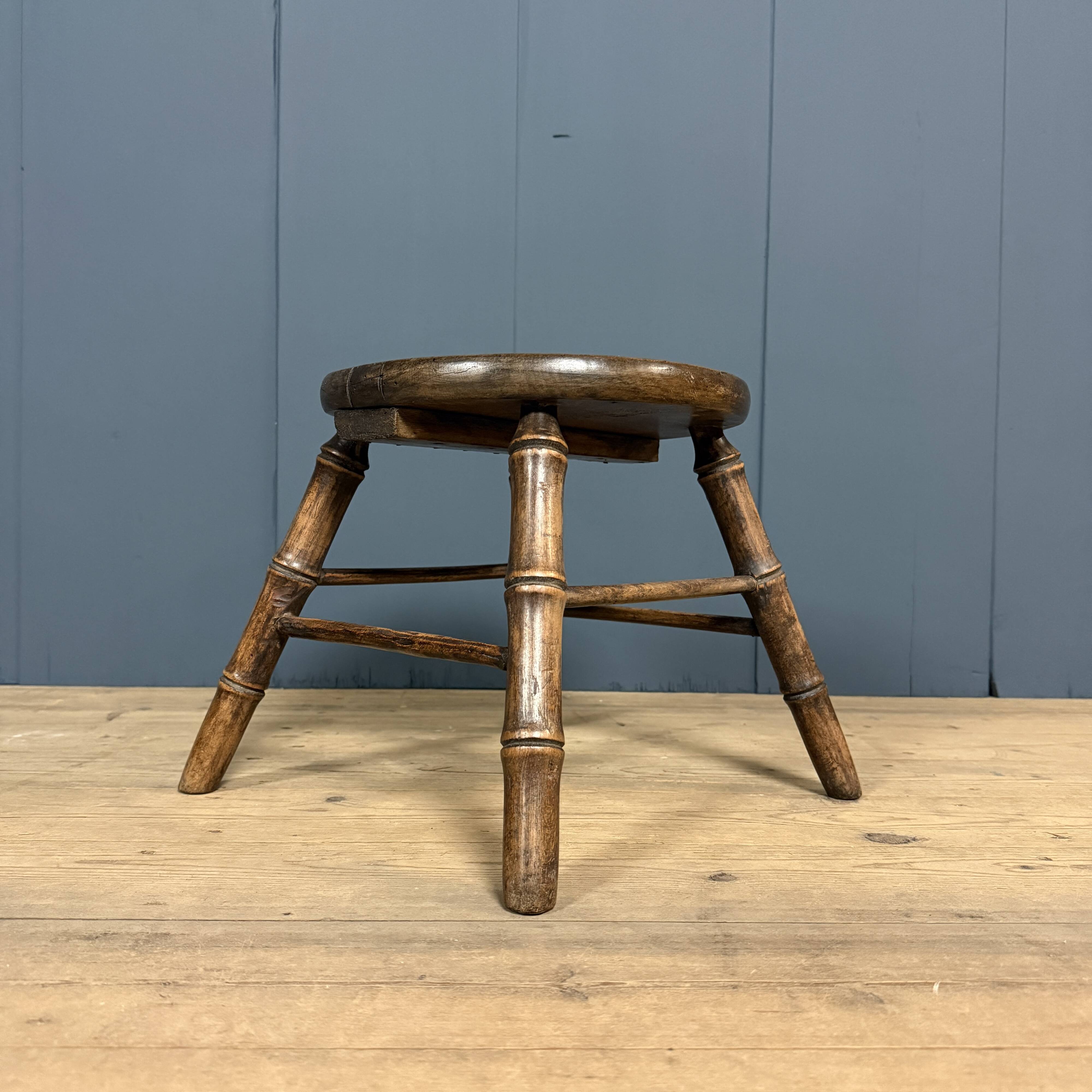 Faux bamboo stool made of beech wood