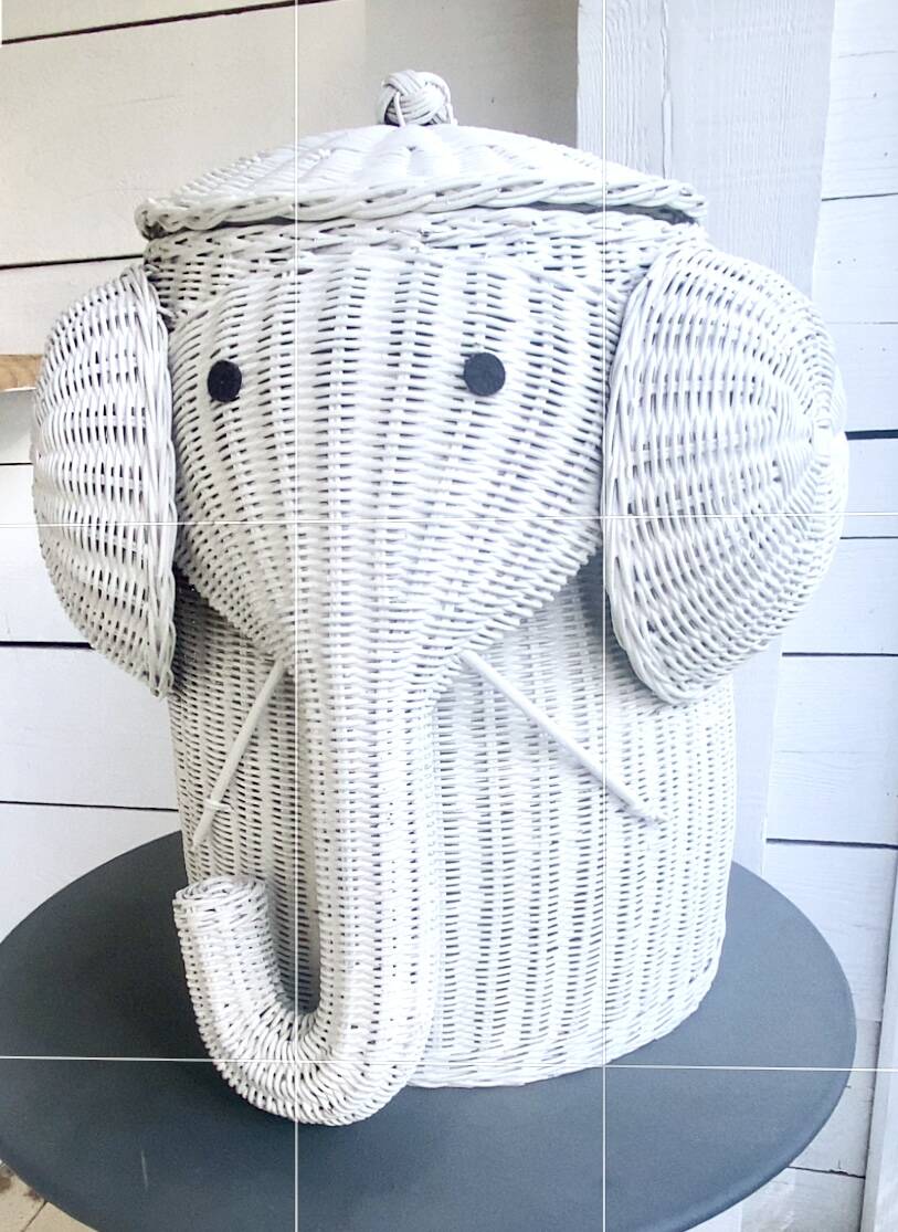 Zoomorphic straw basket