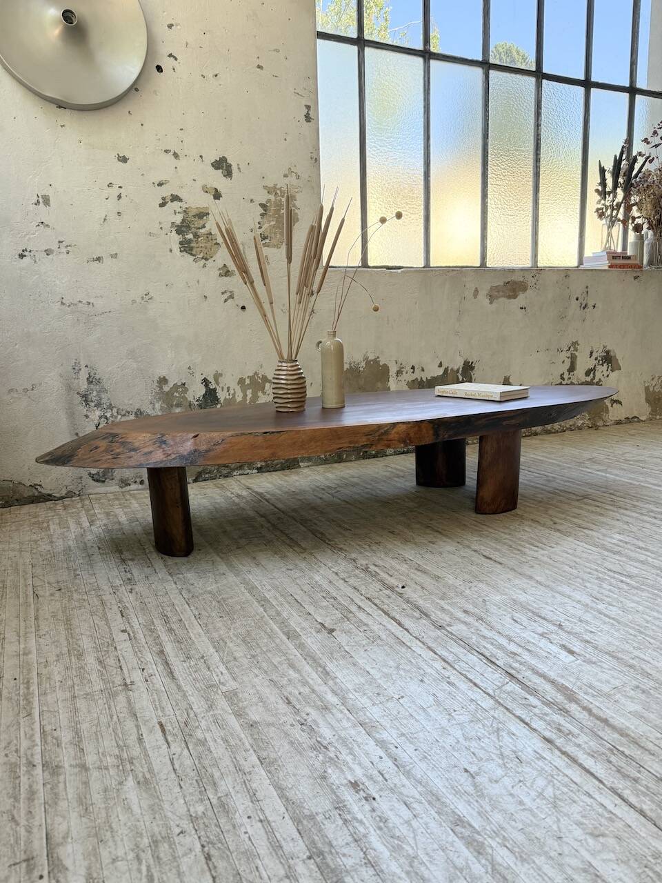 Table basse années 50 plateau bois exotique XXL