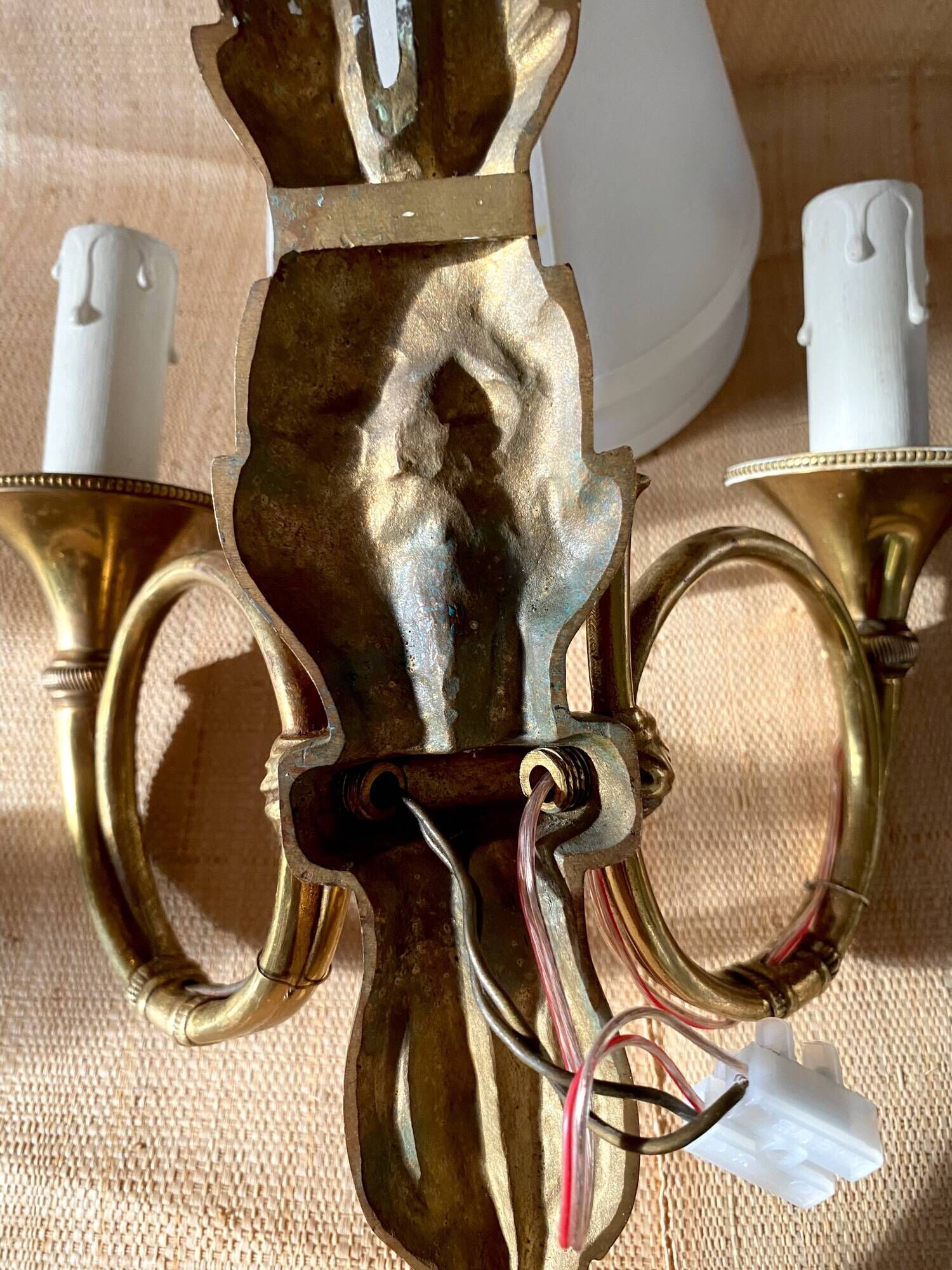 "50s hunting horn wall light, clip-on lampshades"