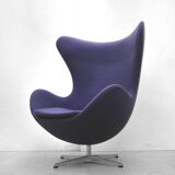 Egg chair by Arne Jacobsen, Fritz Hansen edition