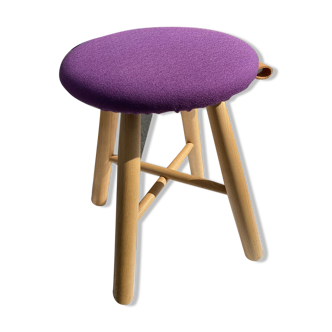 Tabouret TAG en frêne assise violette