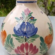 2 vases by Henriot Quimper, 1950 in very good condition.