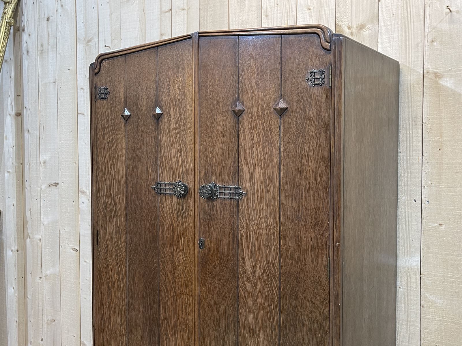 Oak wardrobe from the 1950s