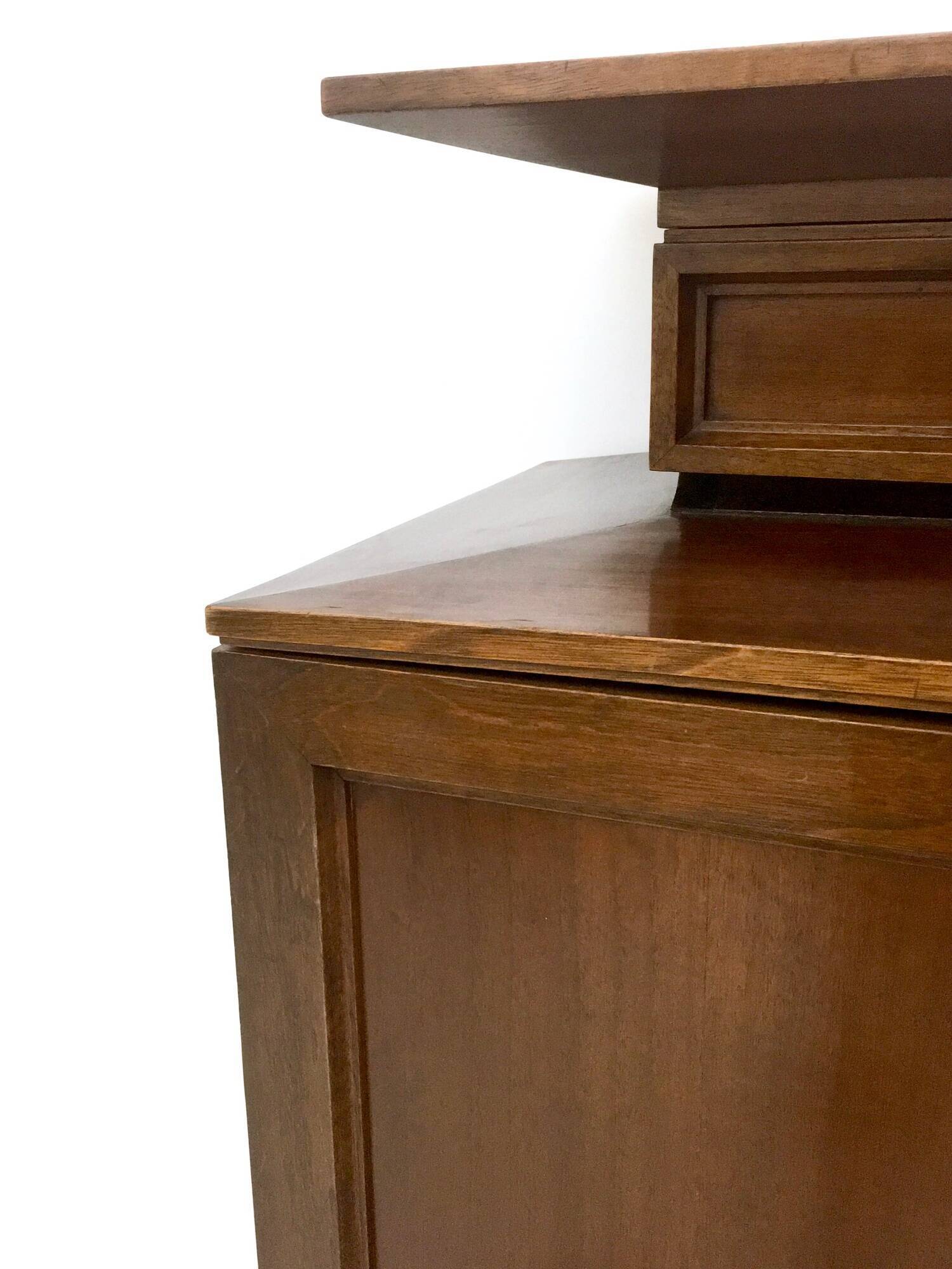 Vintage High-Quality Walnut Cabinet in the Style of Paolo Buffa, Italy