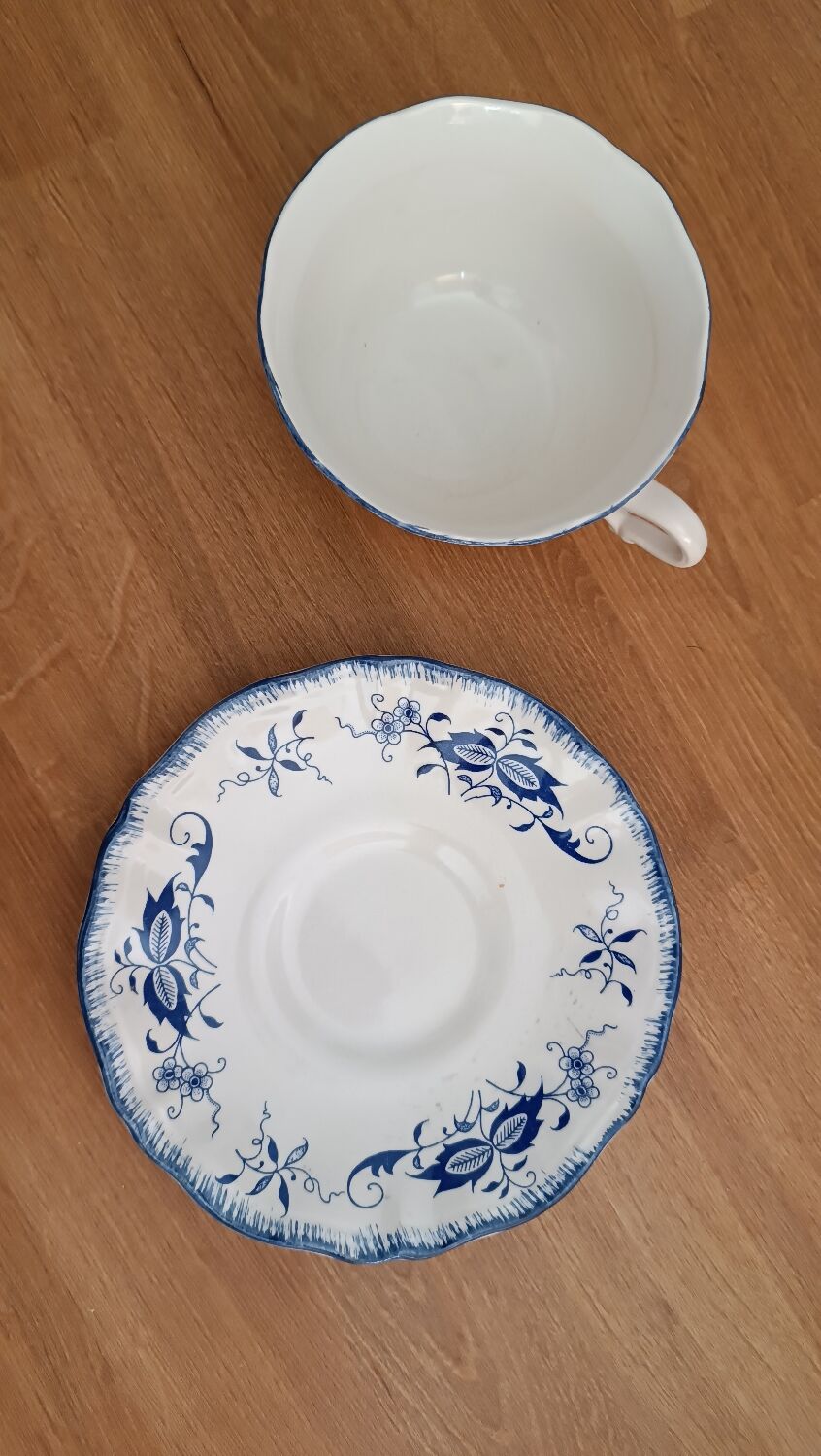 Lancaster tea cups