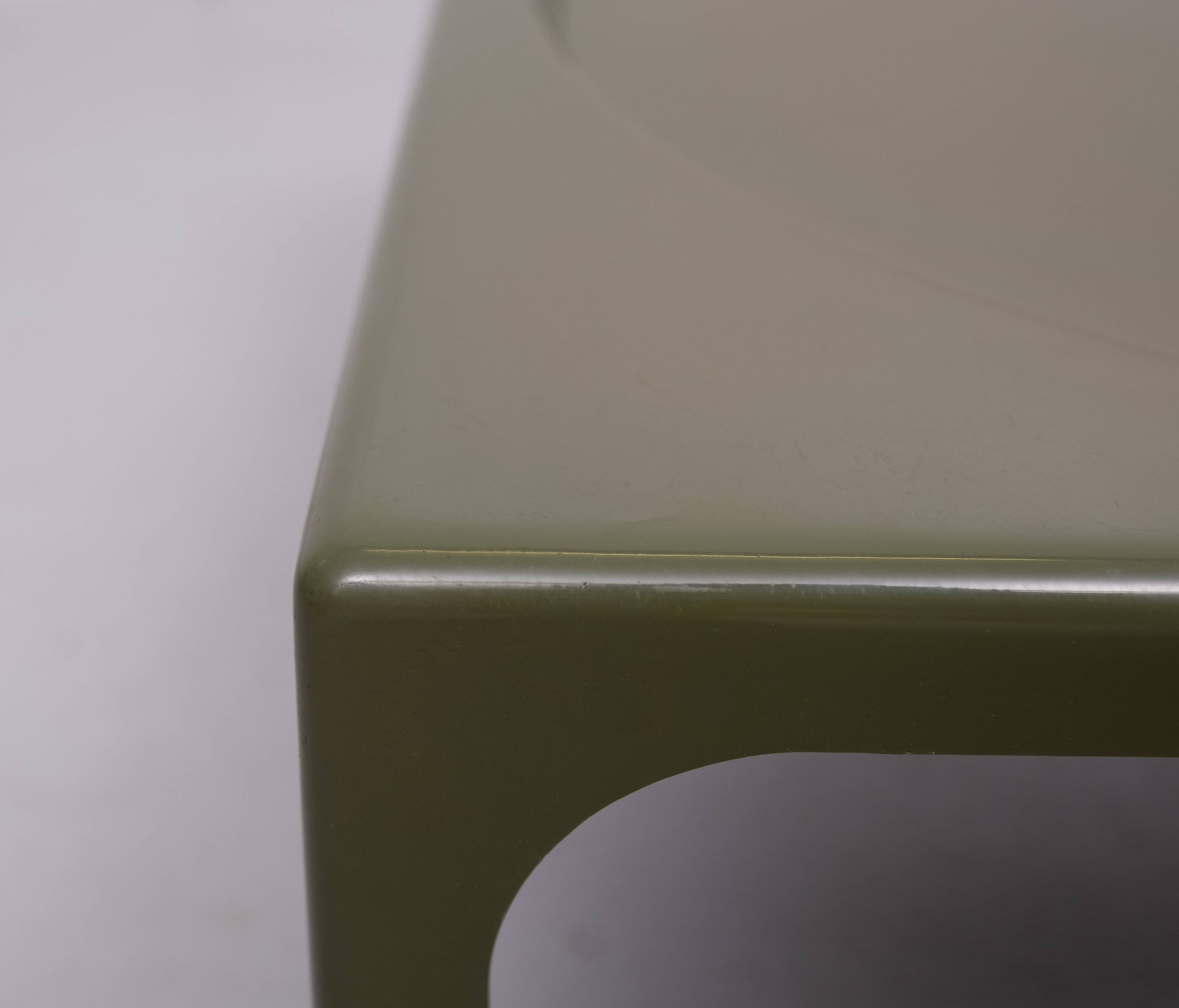 Marc Berthier Fiberglass Coffee table 1970s France