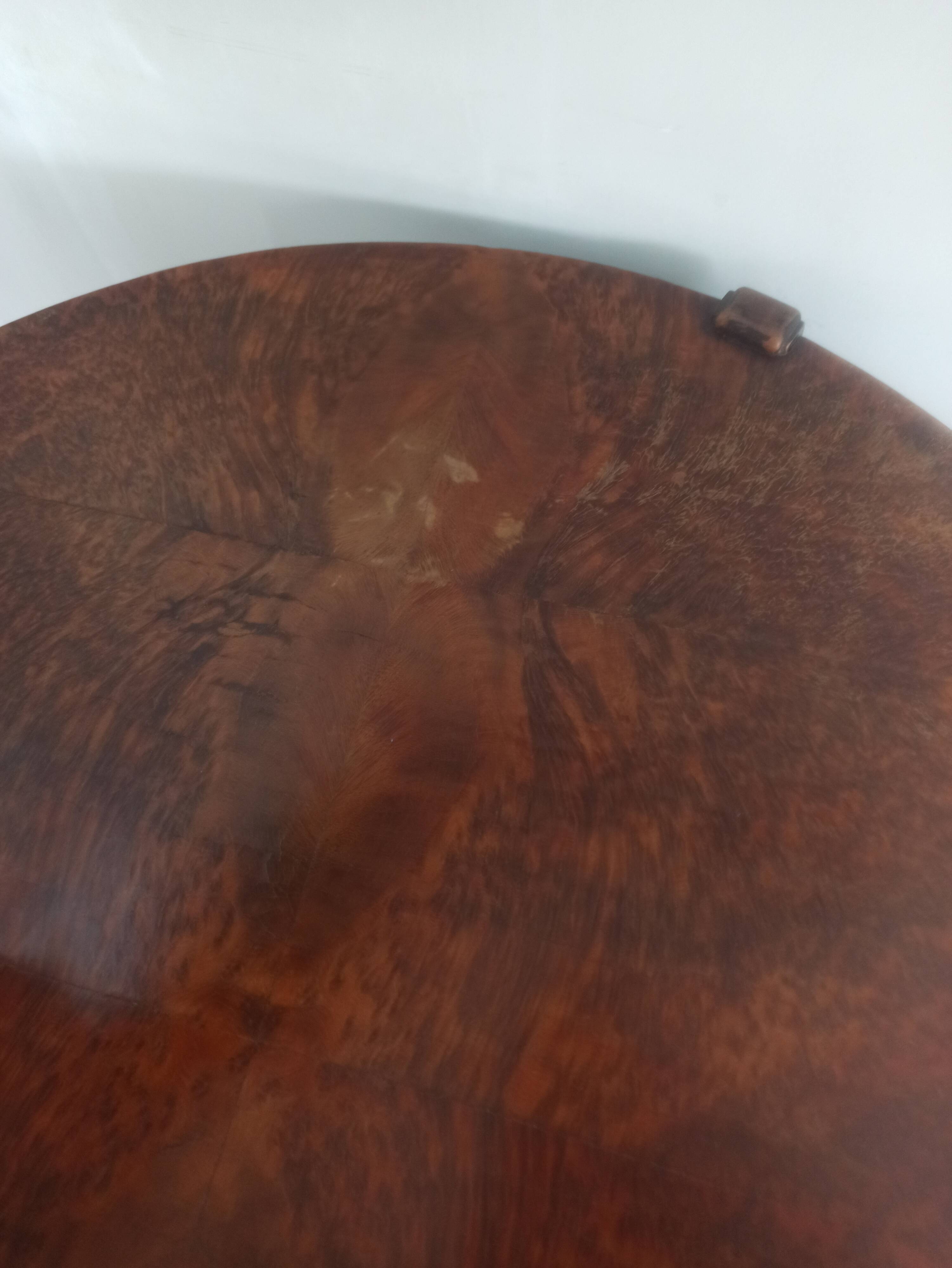 Round table Art Deco mahogany veneer on a tulip-shaped base