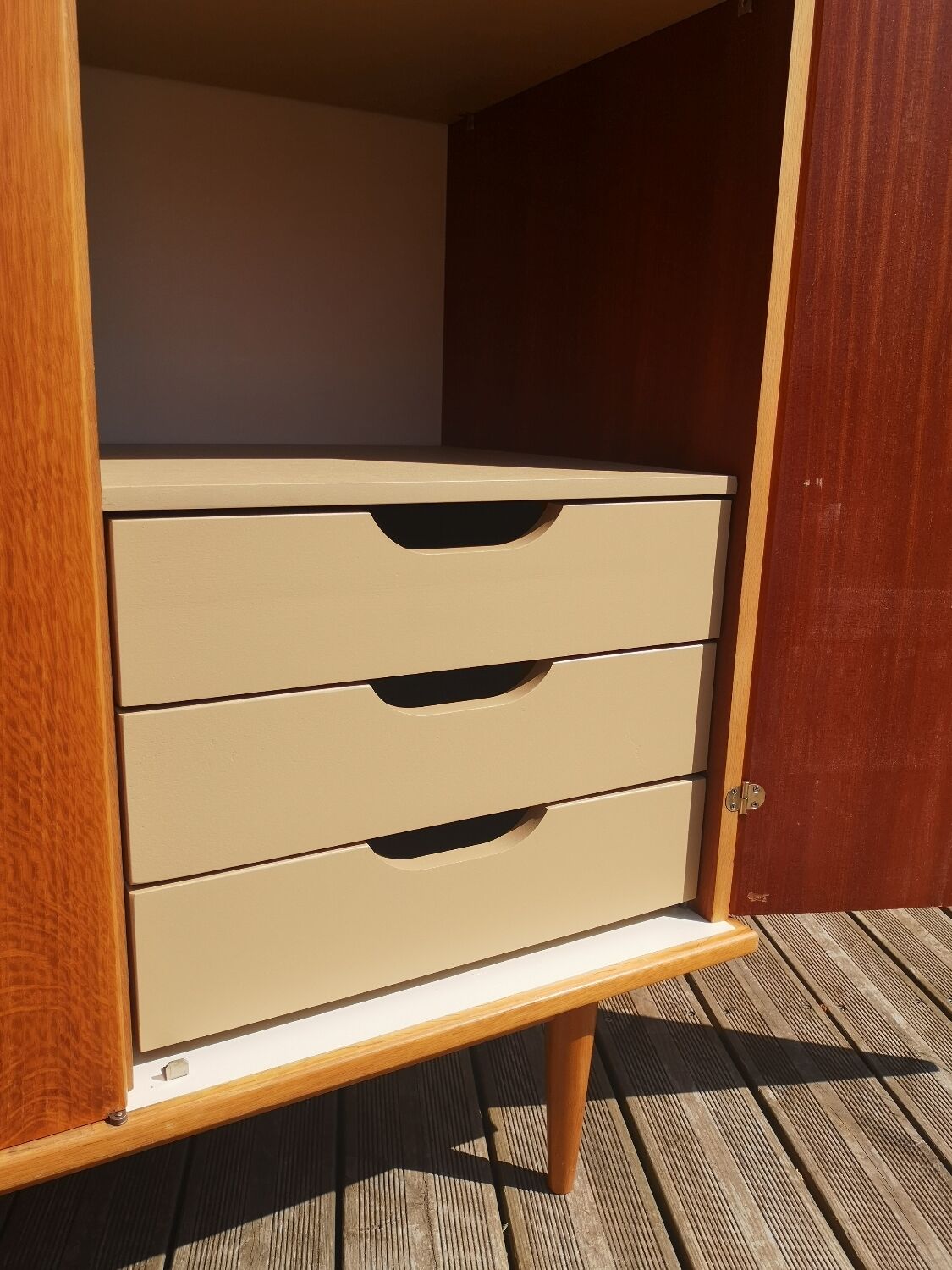 Vintage wardrobe dressing 3 doors