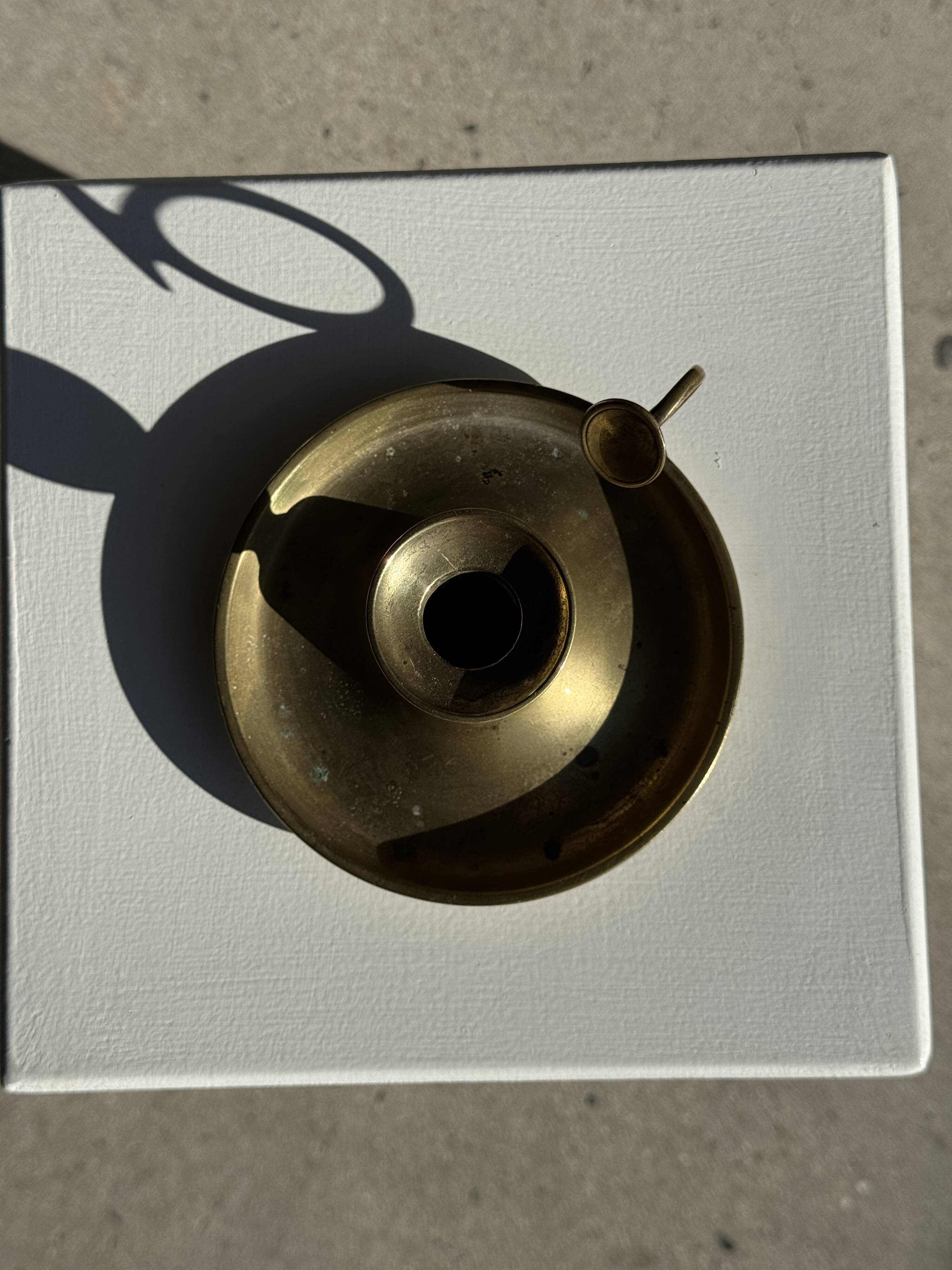 Antique gold hand candlestick H8 D14