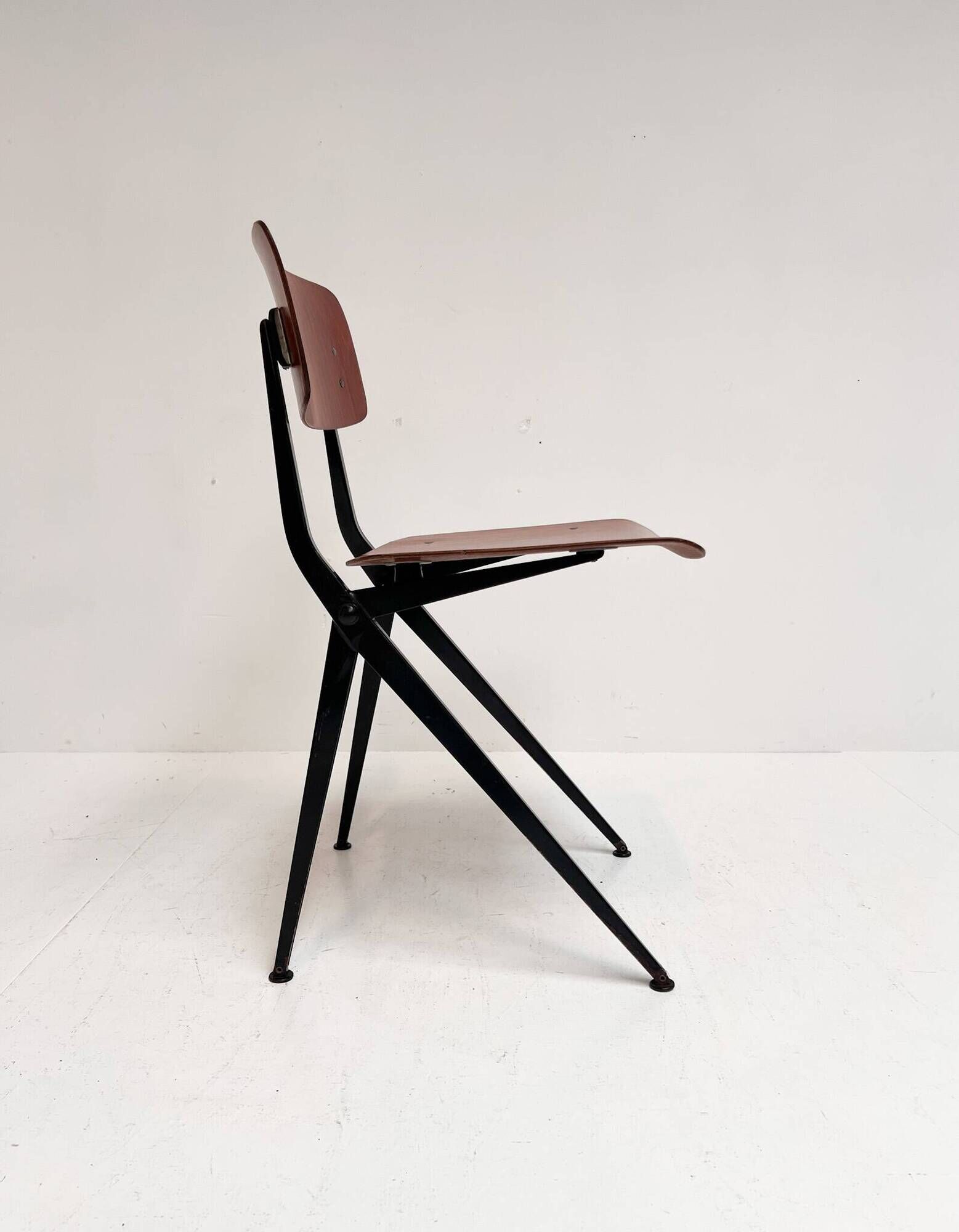Set of 4 school chairs by Ynske Kooistra for Marko Holland, 1960s.