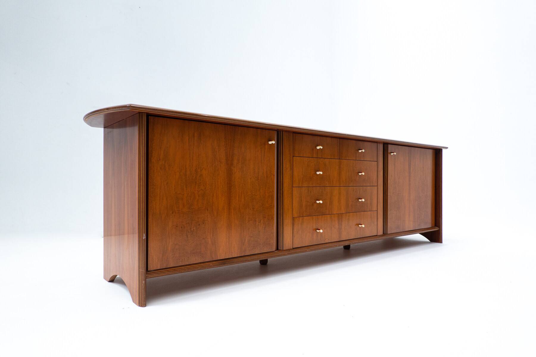 Buffet en bois avec tiroirs datant du milieu du siècle dernier - Italie, années 1960