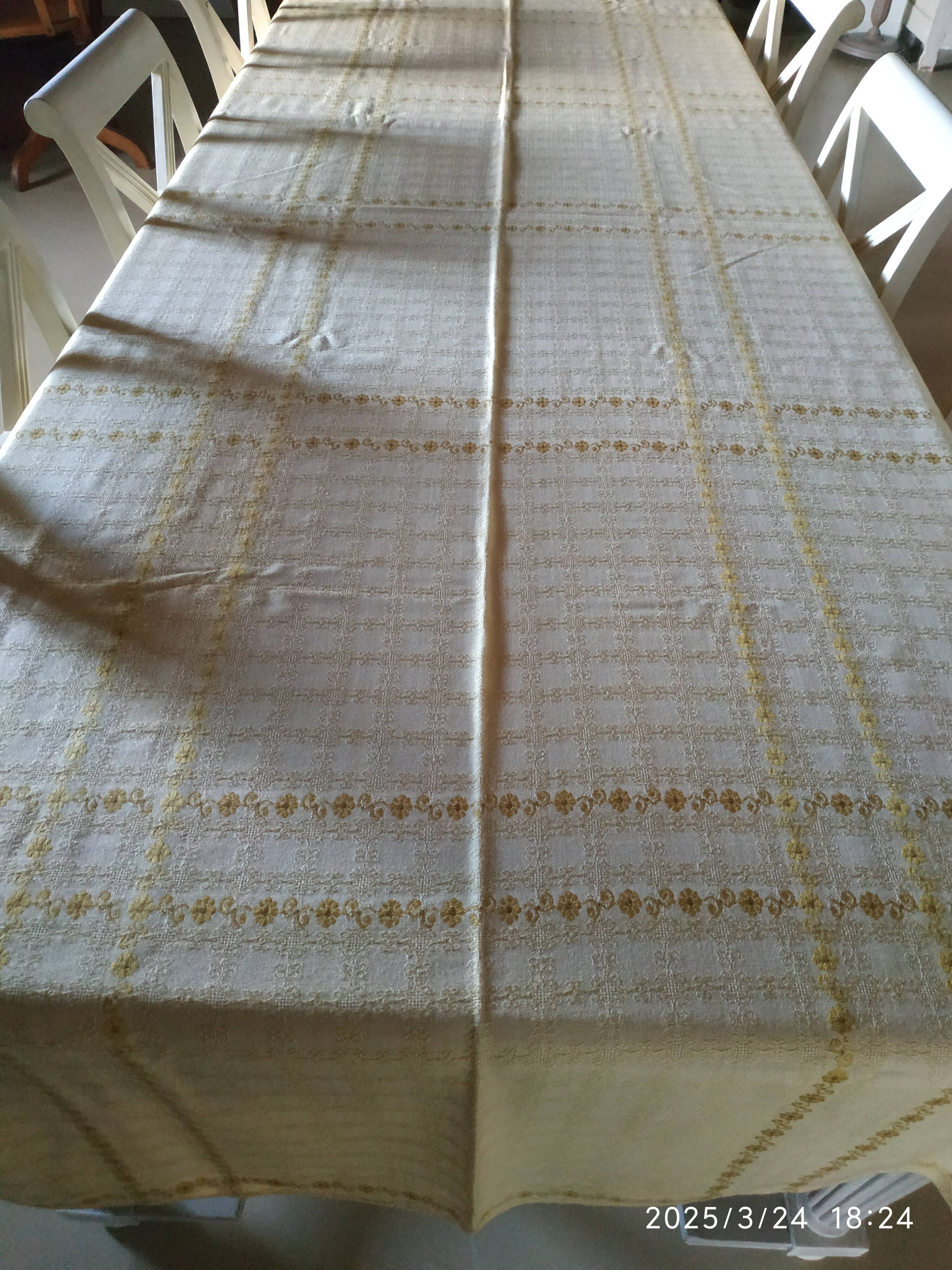 Nappe et serviettes vintage