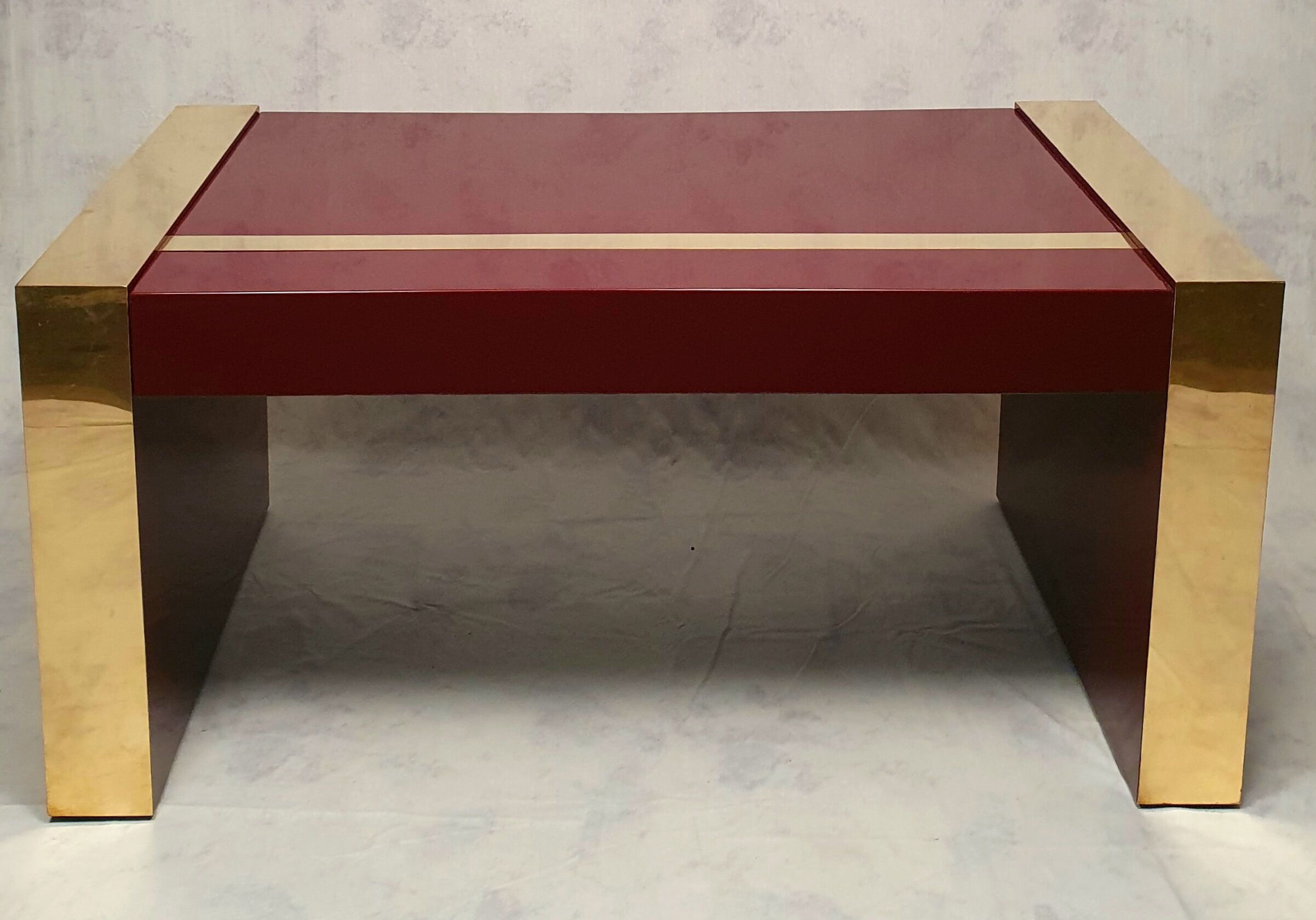 Executive desk by Jean Claude Mahey - lacquered wood & brass - Ca 1970