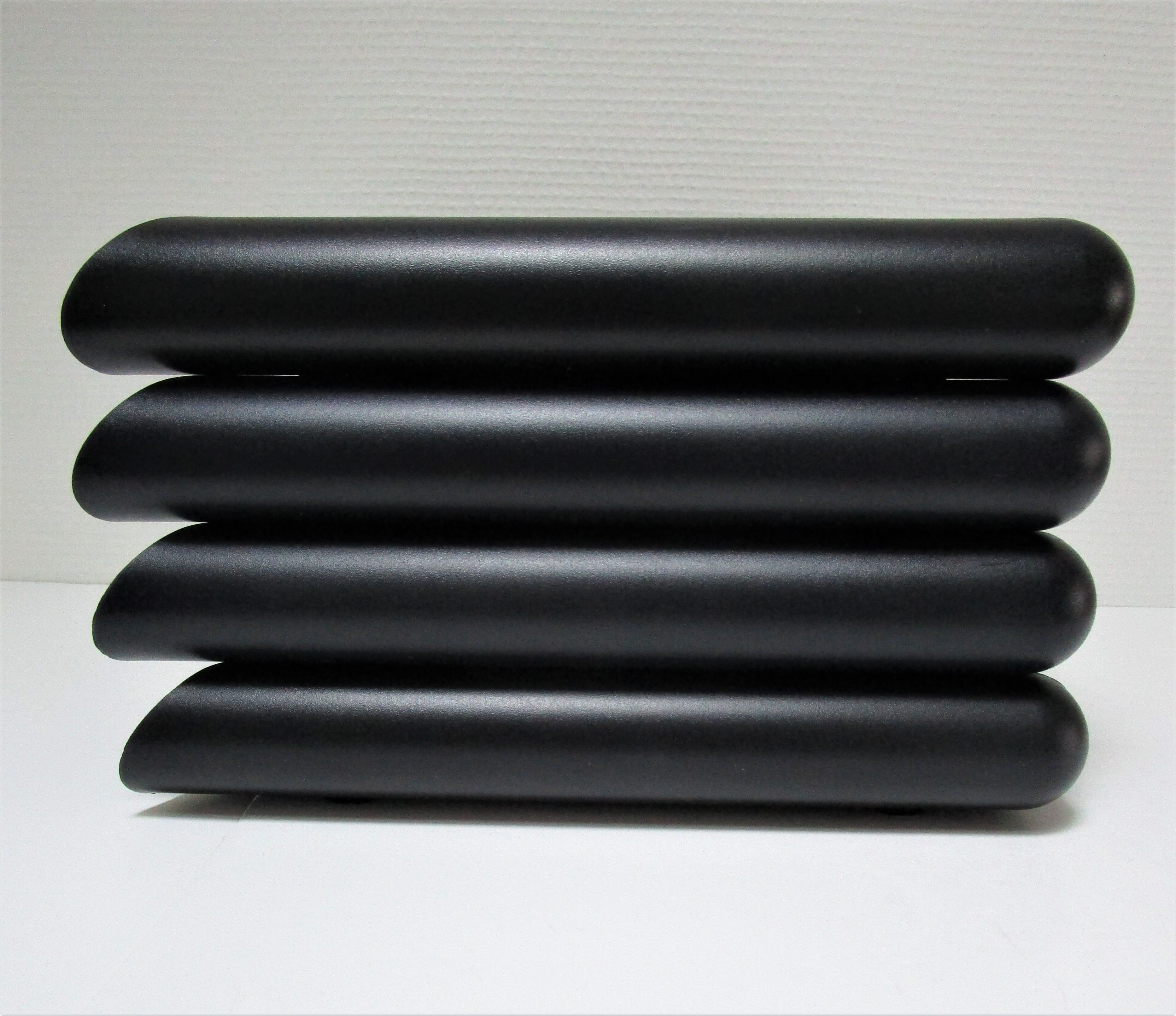 Range mail Tenex design 90s thermoformed plastic