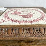 Ironstone trivet with birds