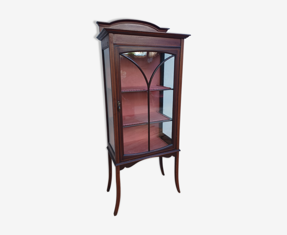 Vitrine anglaise , fin 19eme