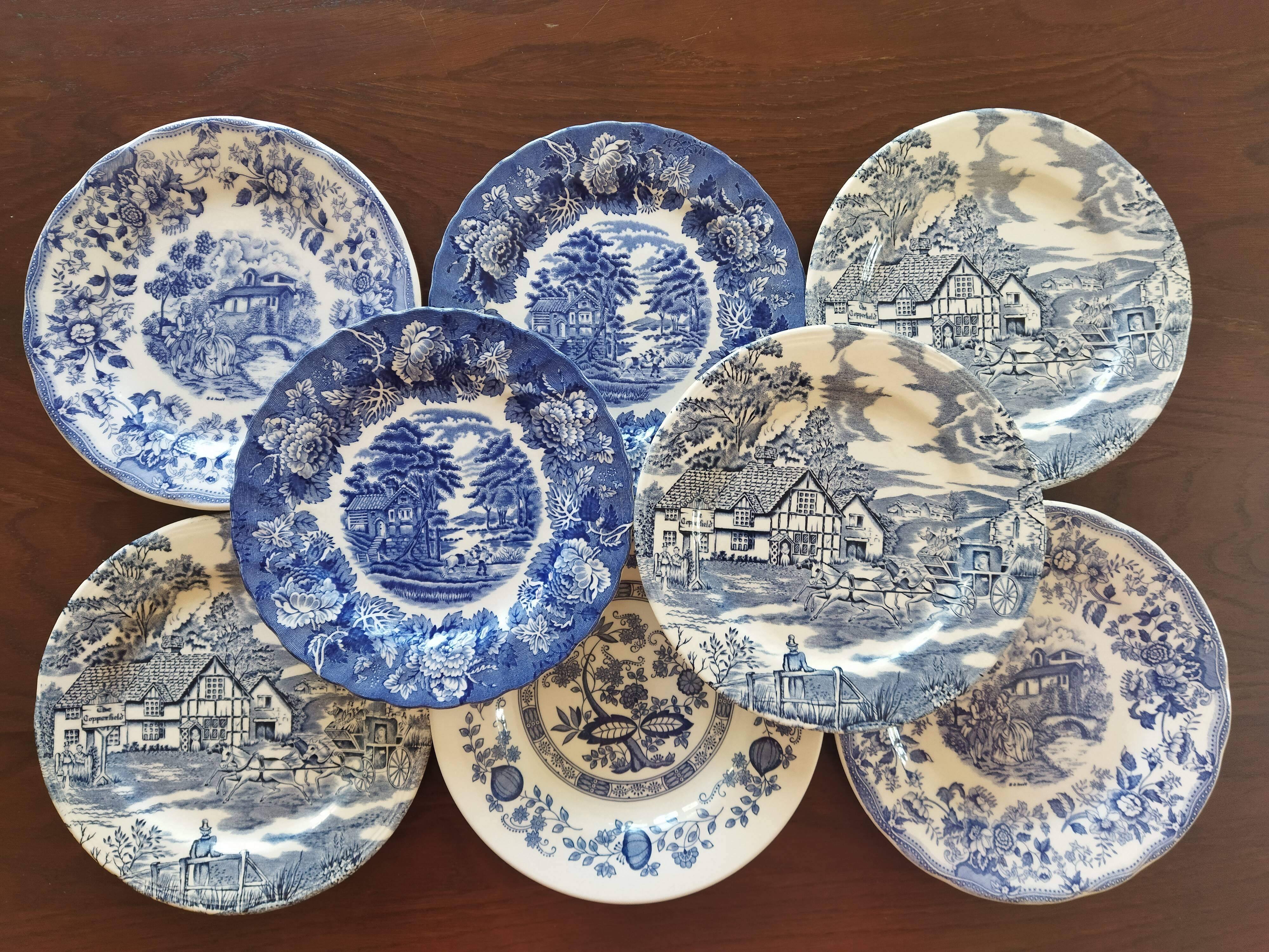 8 assiettes à dessert bleu & blanc Enoch Wood, Churchill & Lunéville