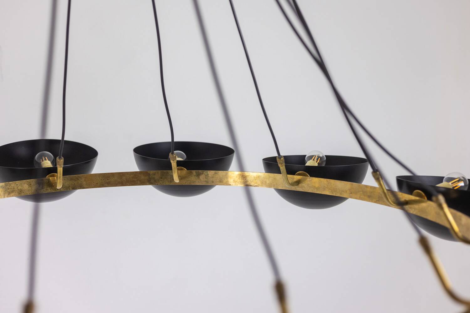 Contemporary 10-light chandelier or pendant light, brass and black lacquer