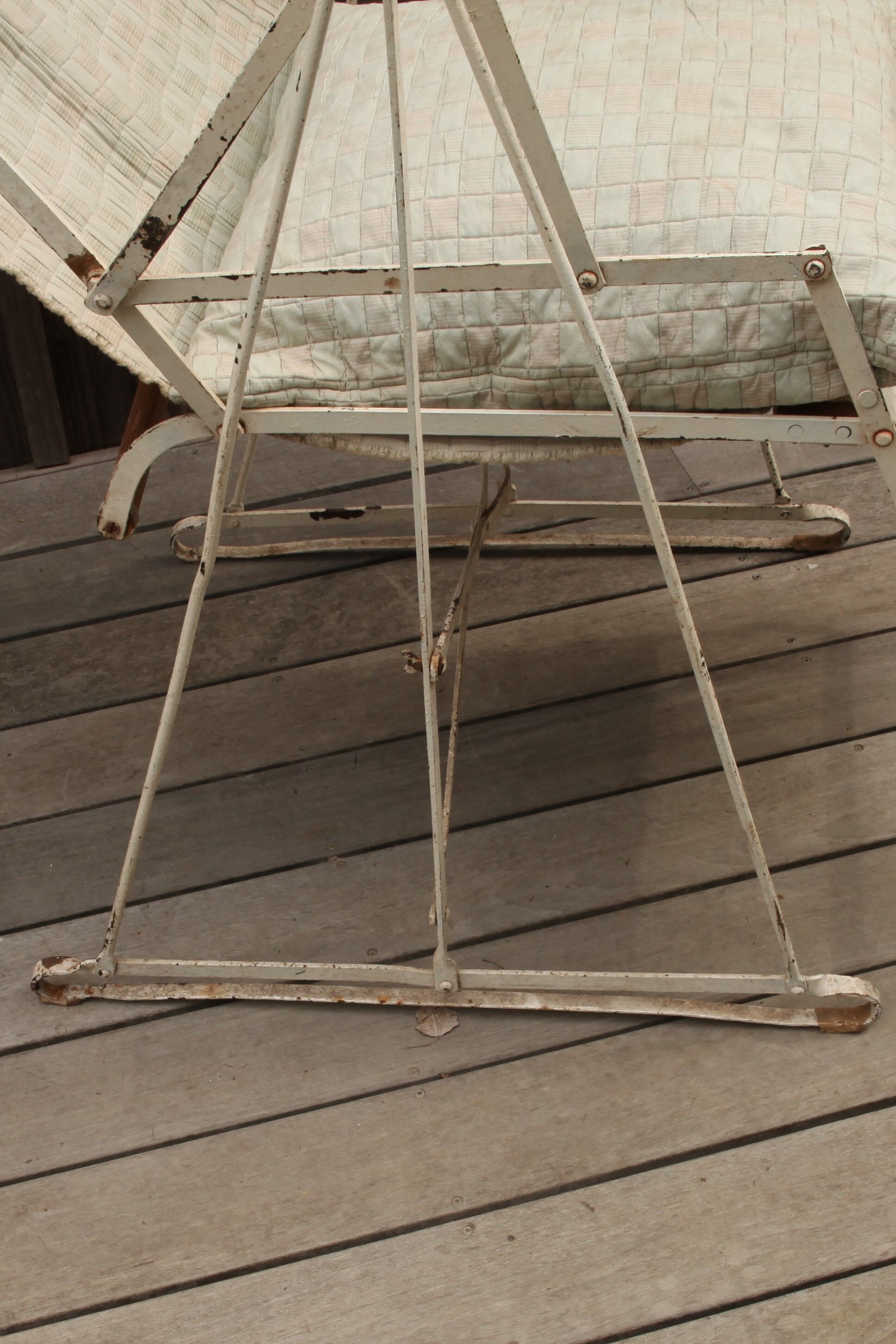 Comfort Swing rocking chair, 1910s
