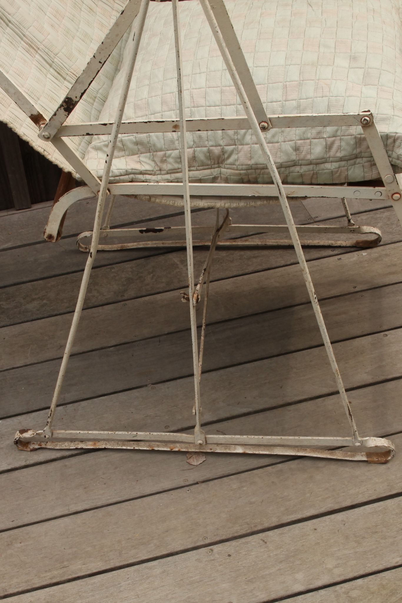 Comfort Swing rocking chair, 1910s