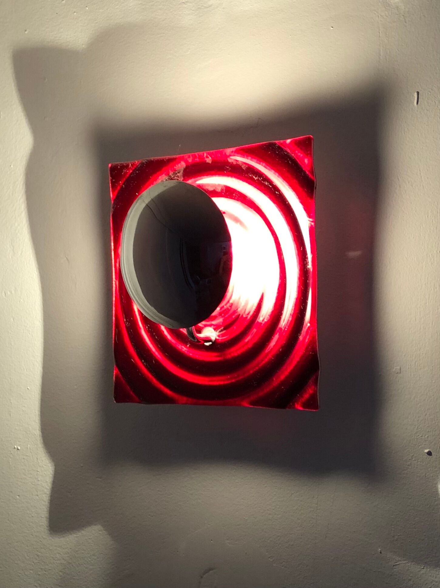Paul Neuhaus wall lamp in red glass and chrome reflector