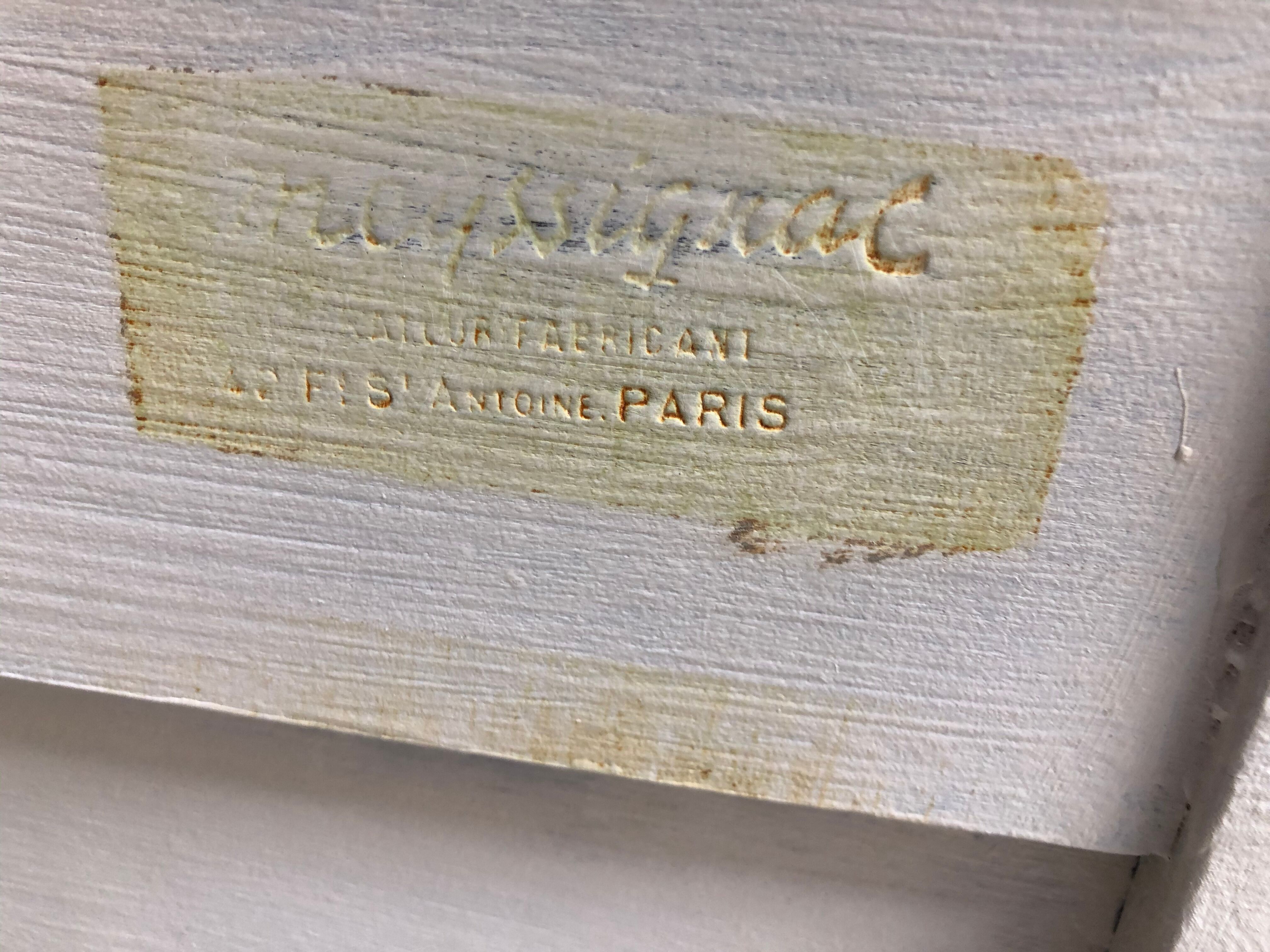 Curved chest of drawers white patina above marble louis XV style