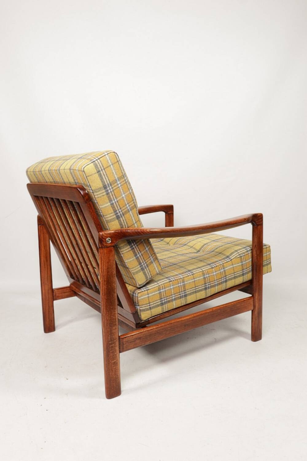 Vintage armchair tartan plaid wool design by Z. Baczyk 1965