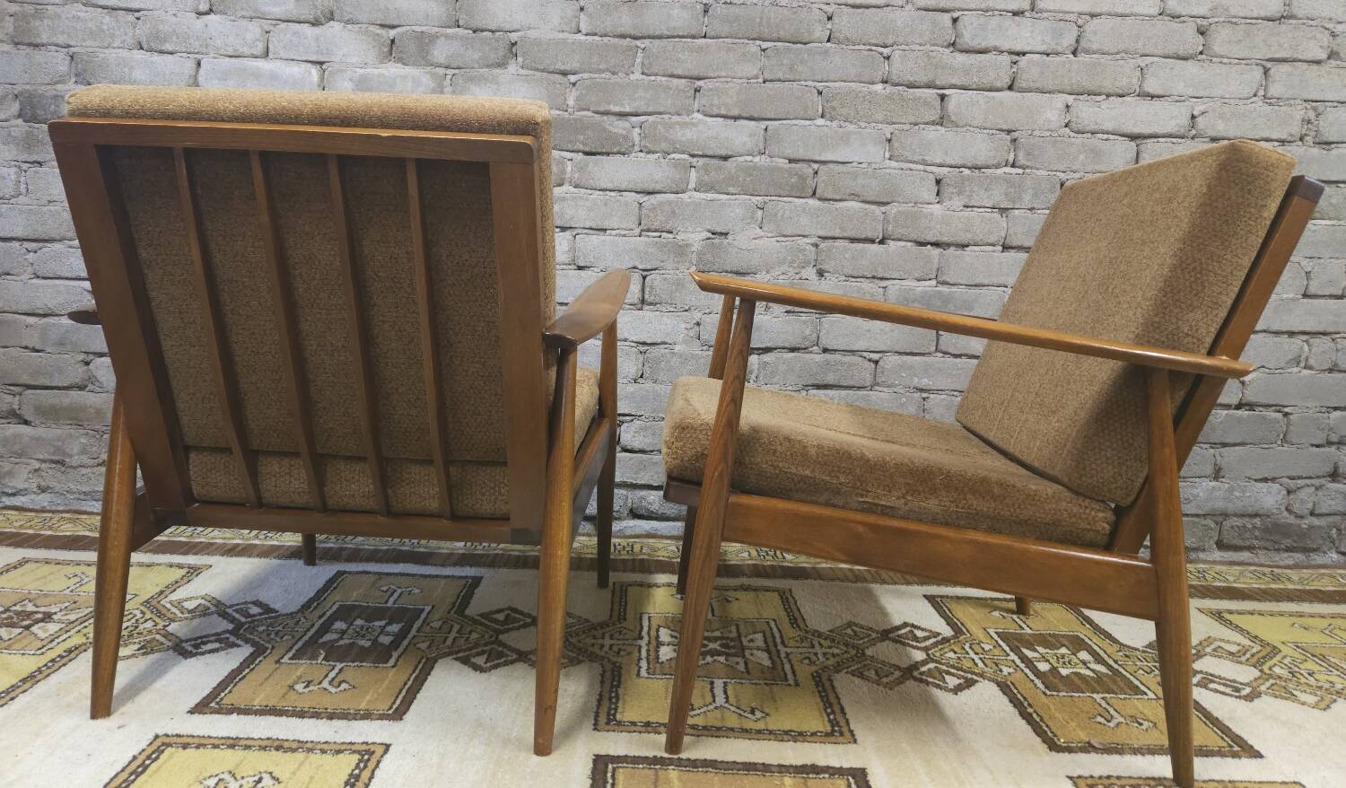 Paire de fauteuils scandinave en teck 1960