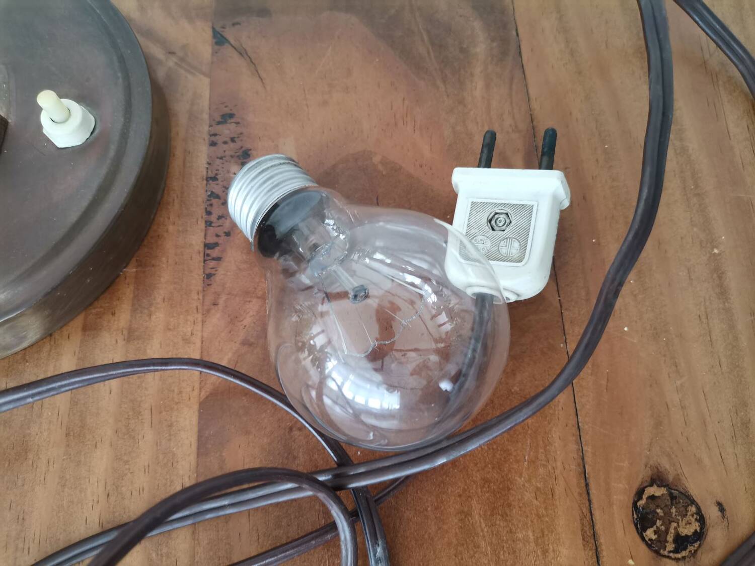 Lampe de bureau en bois, milieu XXème