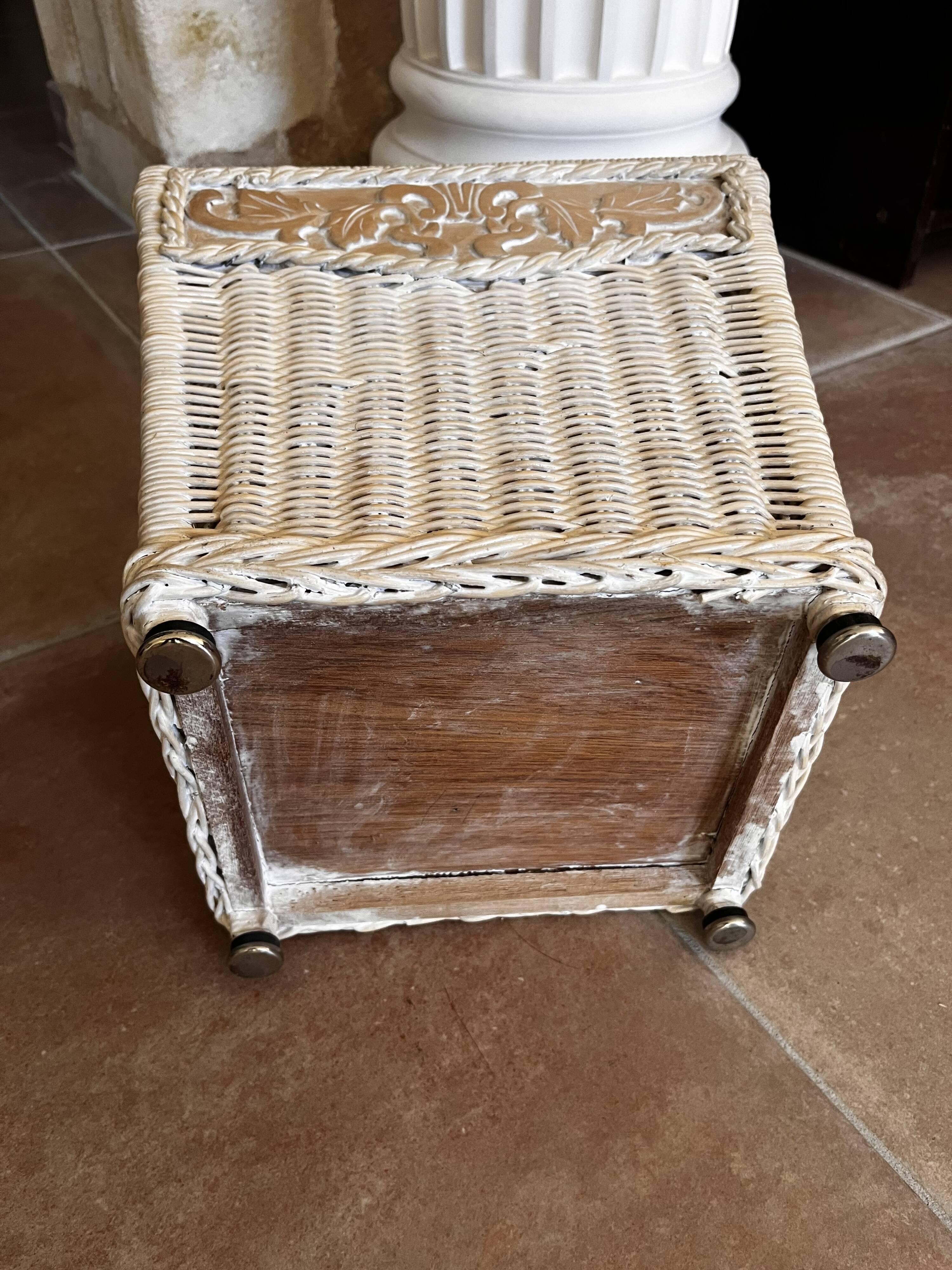 Wood and rattan cache pot