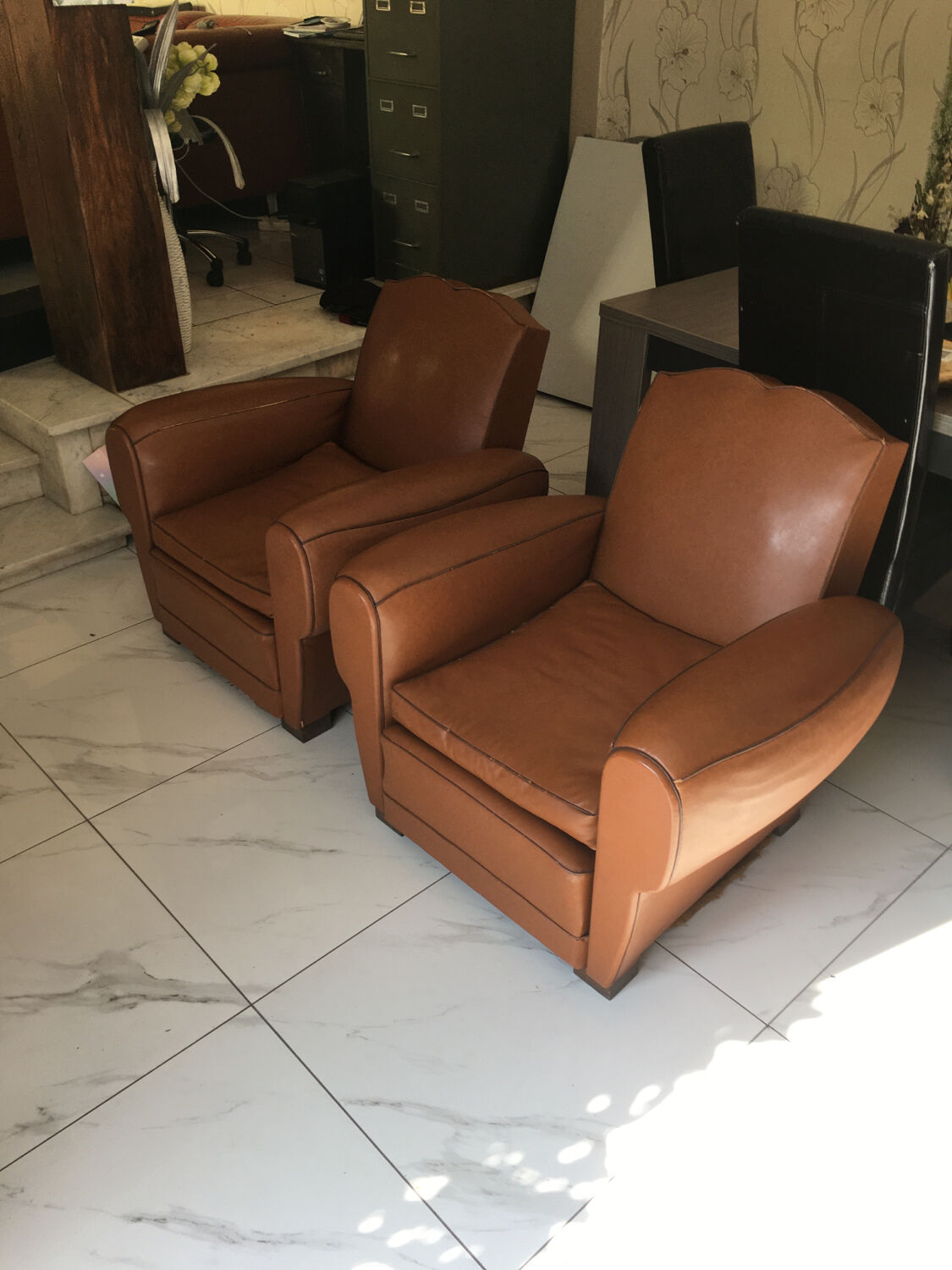 2 Moustache club chairs