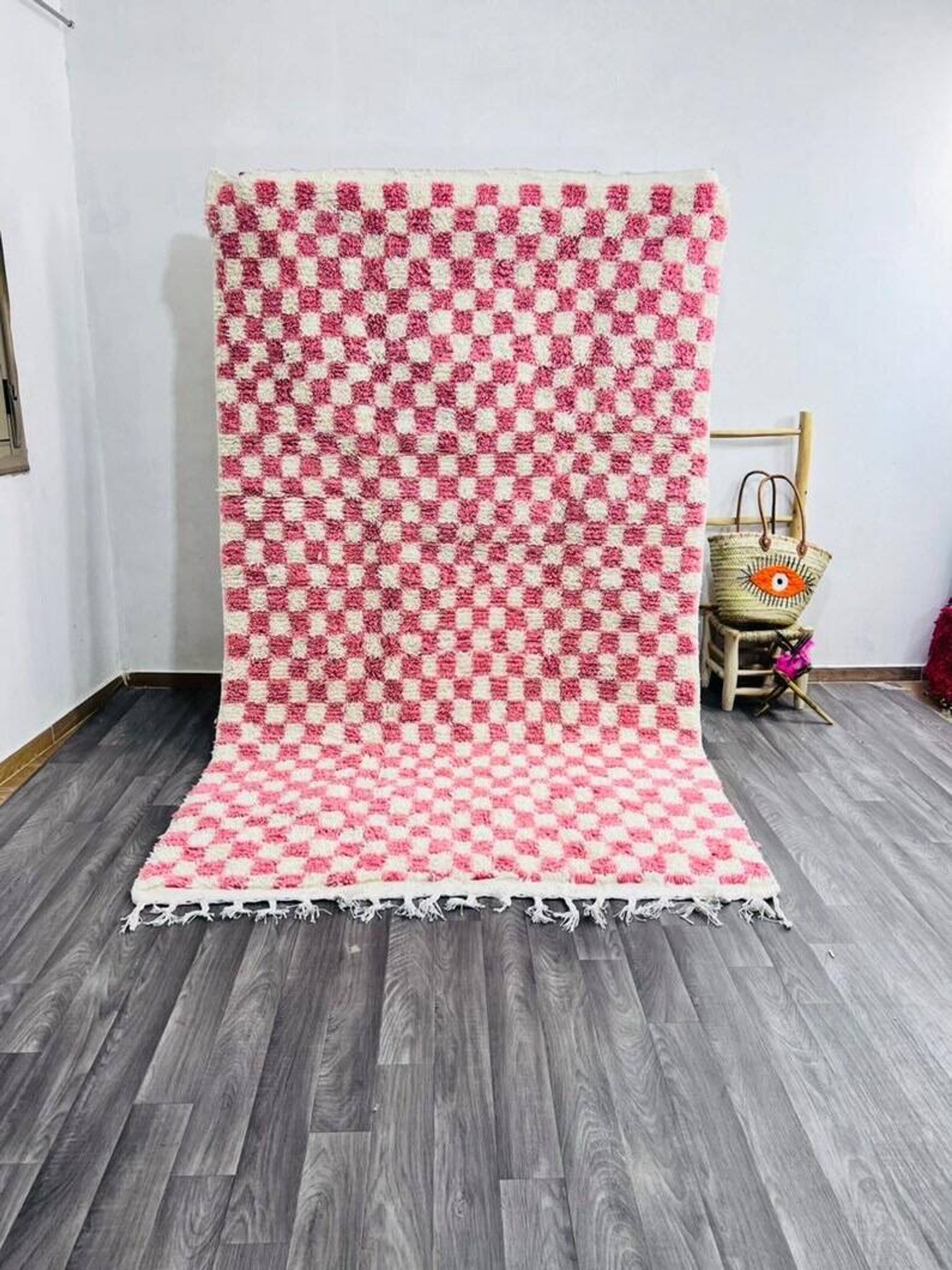 Tapis berbère tissé main traditionnelle artisanale taille 2/3 m