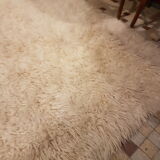 Vintage carpet in long hairwool 280 x 165 cm